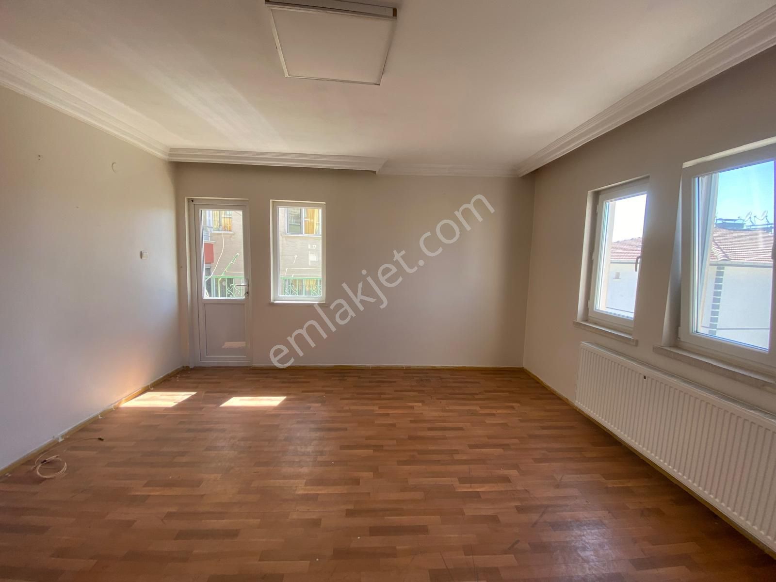 Koza Emlak'tan Tandoğan Mahalesinde Ara Katta Bağımsız Üç Cepheli 3+1 Satılık Dairee - Görsel 10