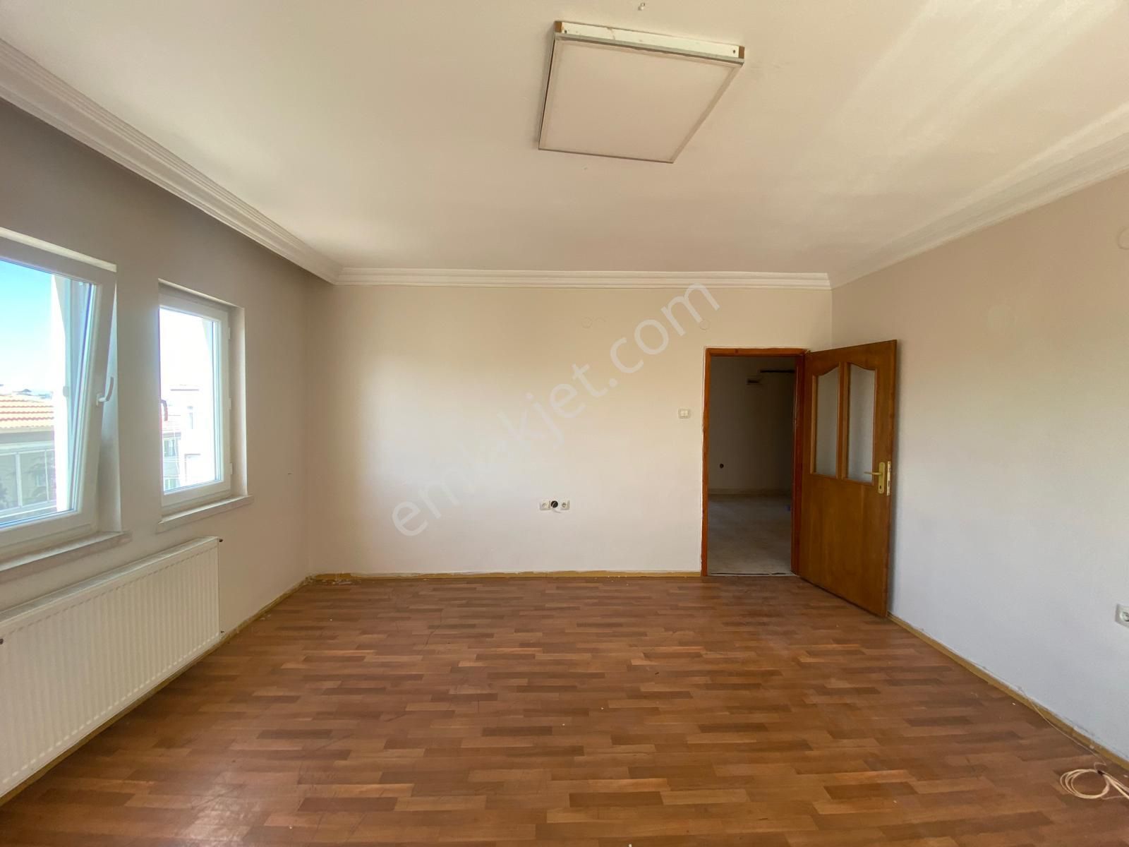 Koza Emlak'tan Tandoğan Mahalesinde Ara Katta Bağımsız Üç Cepheli 3+1 Satılık Dairee - Görsel 13