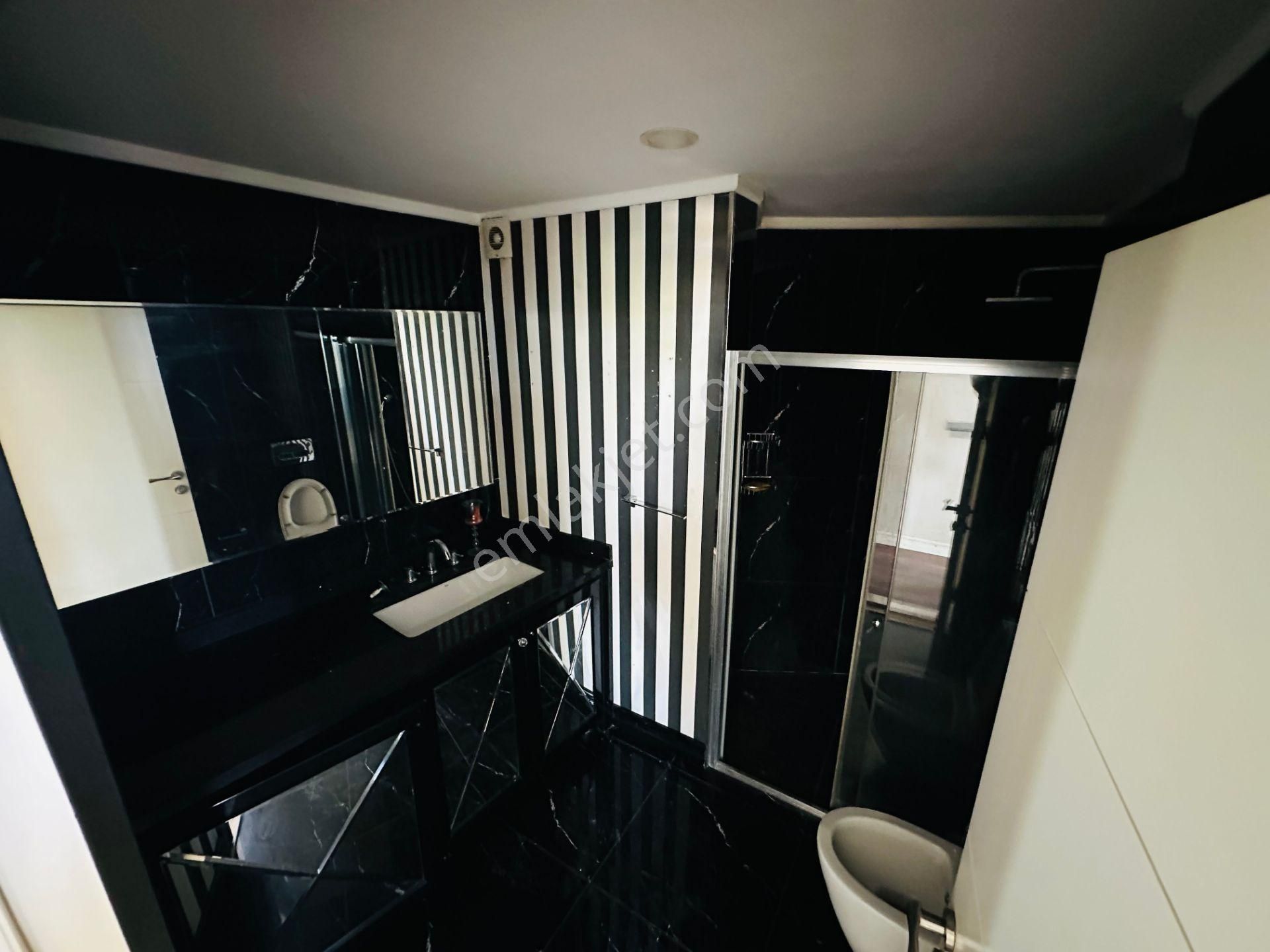 Emlakparktan Obada Denize Sıfır Manzaralı Masrafsız 2+1 Daire - Görsel 15