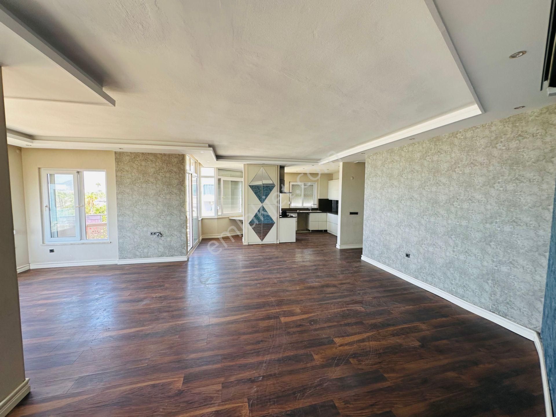 Emlakparktan Obada Denize Sıfır Manzaralı Masrafsız 2+1 Daire - Görsel 18