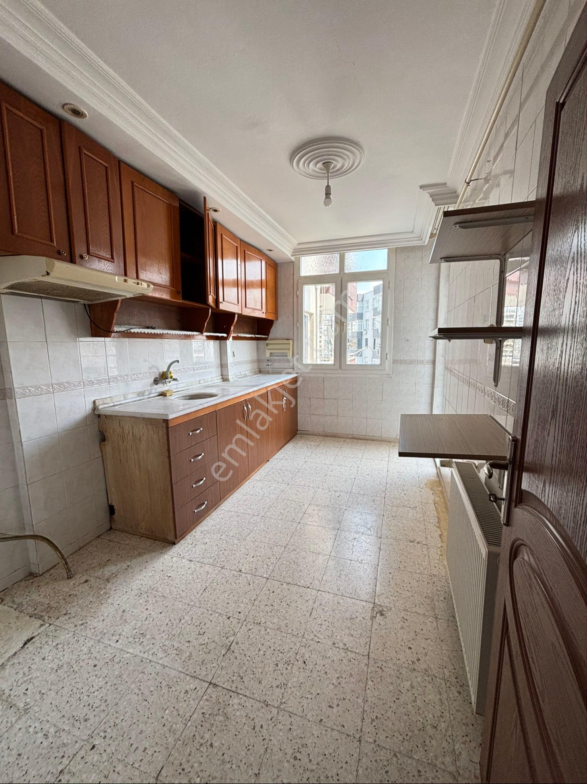 Toros Mahallesi’nde 3+1 Kapalı Mutfak Cazip Daire - Görsel 4