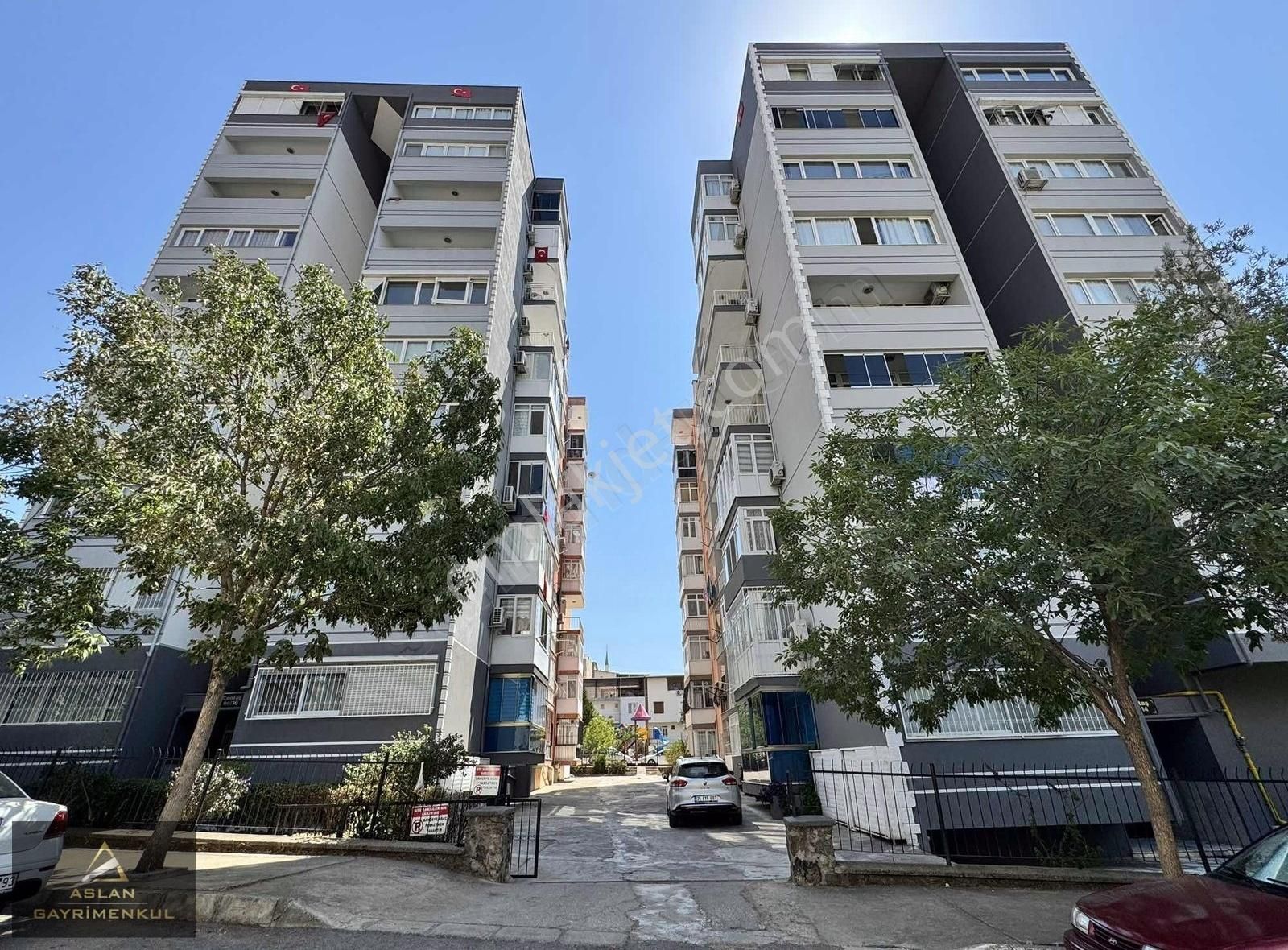 Aslan'dan Yeni Girne / Otoban Yakını Satılık 3+1 Daire