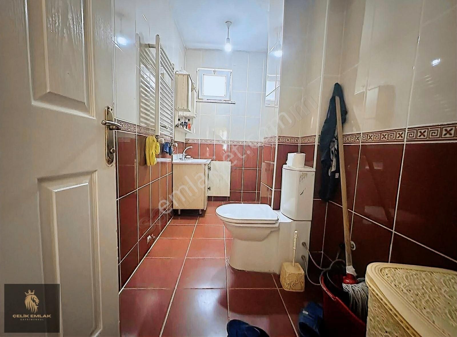 Site Mh.de Asansörlü Binada Çift Balkonlu 90m2 Satılık 2+1 - Görsel 3
