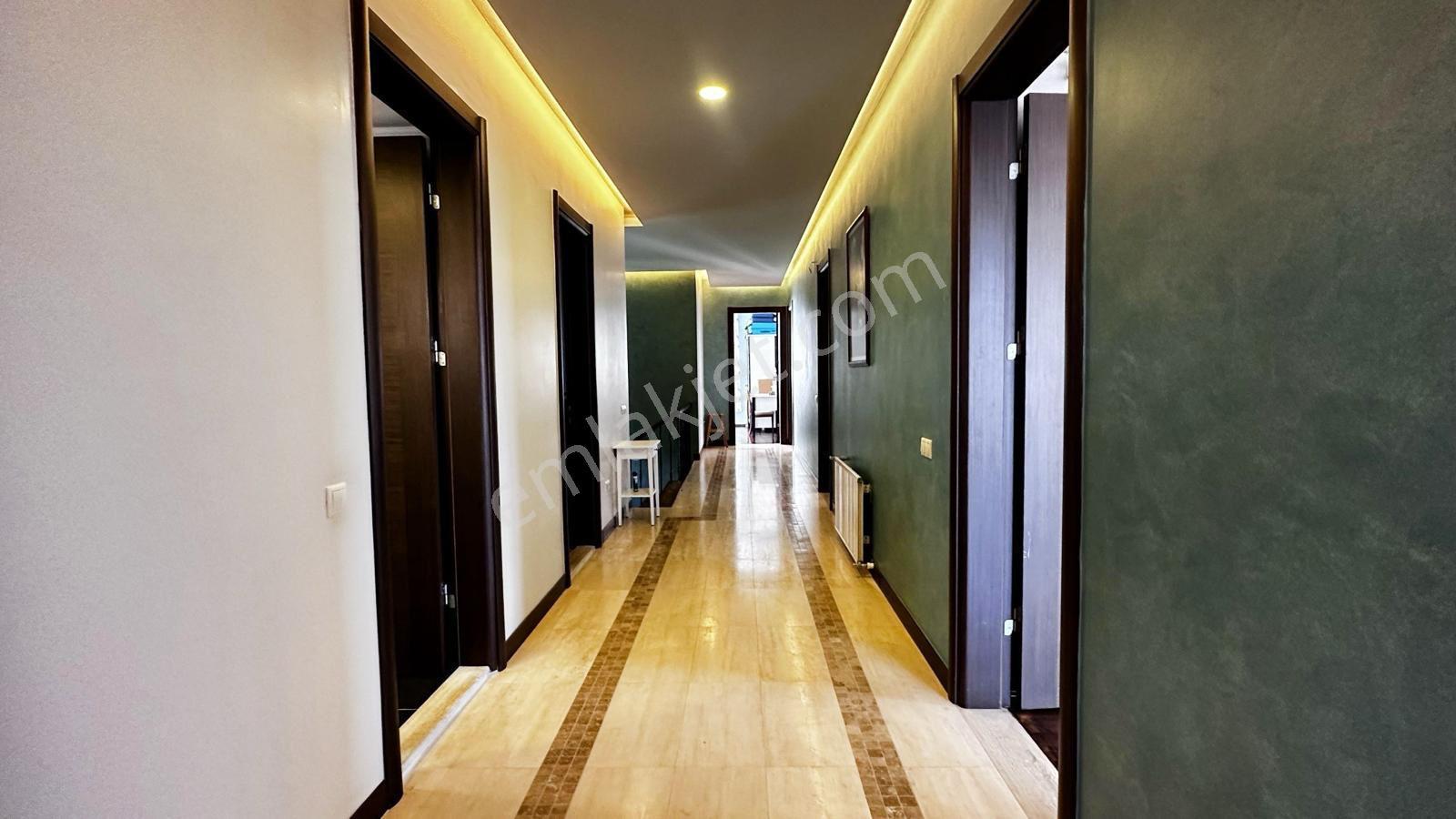 Kuşadası'nın En Gözde Villalarından 2500 M2 Arsa İçersinde Lüks Villa - Görsel 26