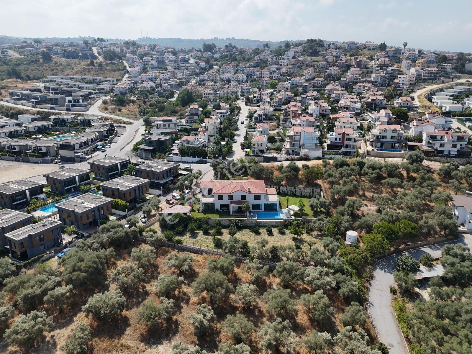 Kuşadası'nın En Gözde Villalarından 2500 M2 Arsa İçersinde Lüks Villa - Görsel 7