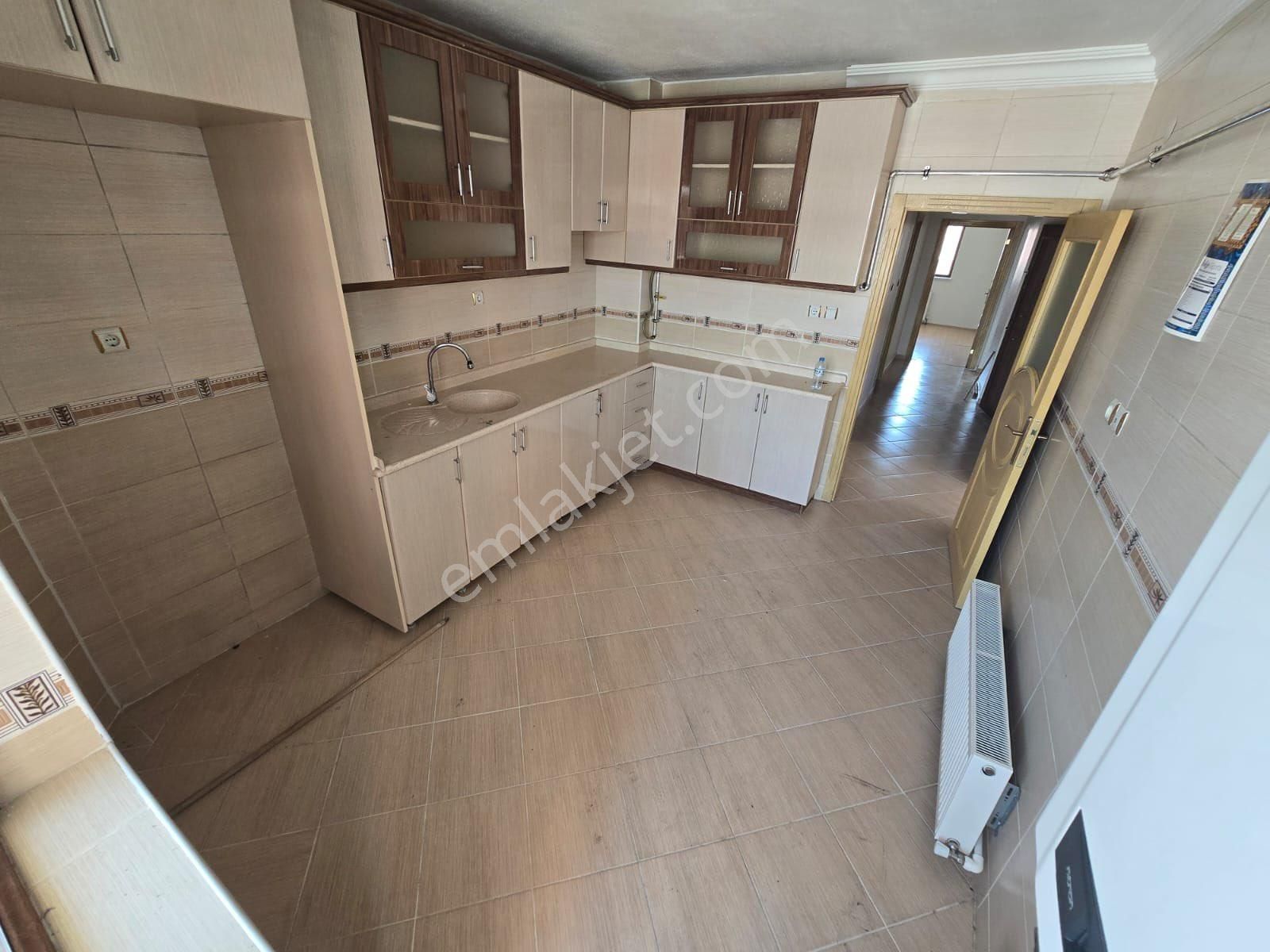 Sincan Grossa Market Yakını 3+1 Full Yapılı Kiralık Daire