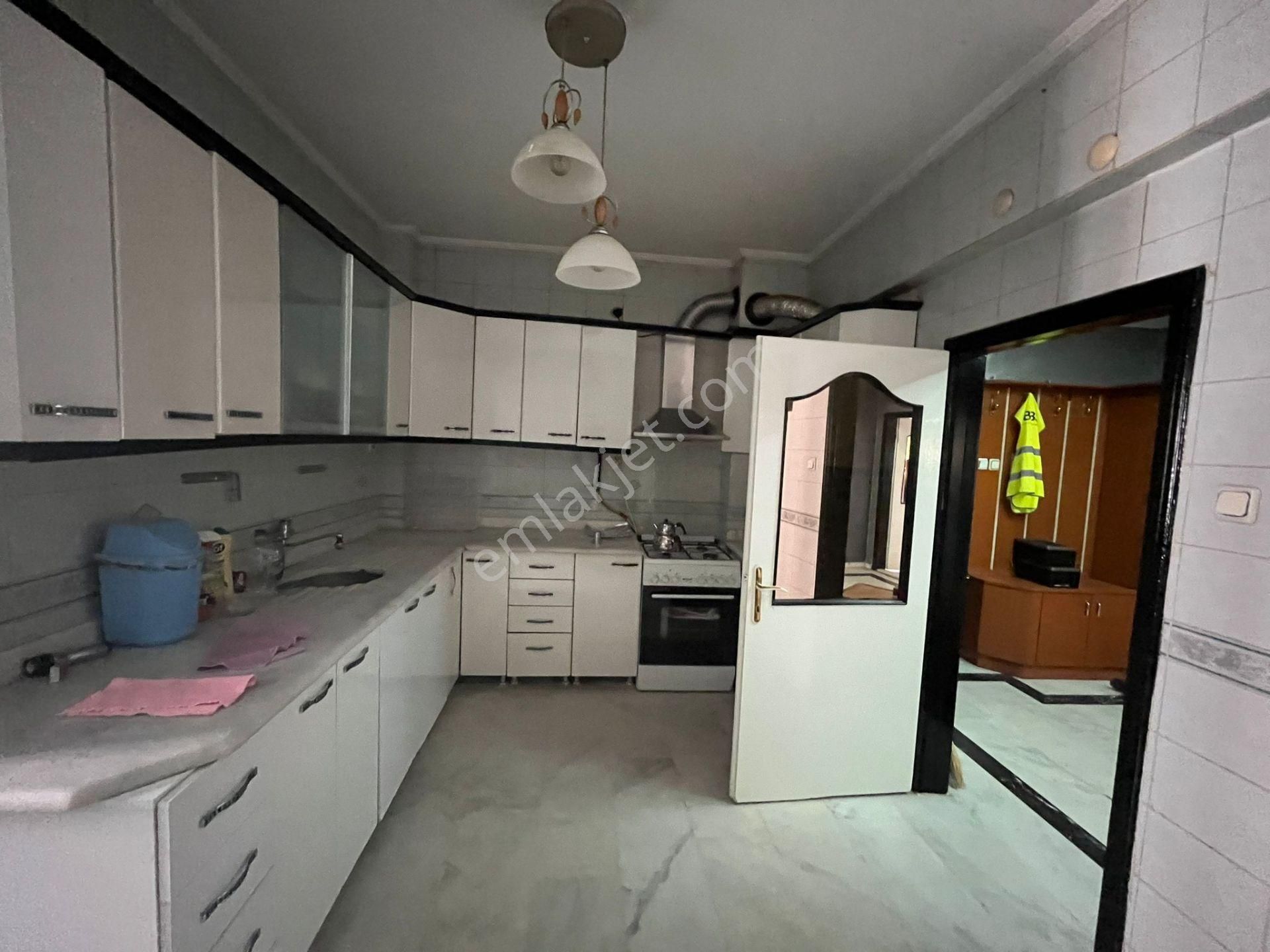 Alparslan Mah Geniş 4+1 260 M2 Mükemmel Lokasyon Satılık Daire - Görsel 17