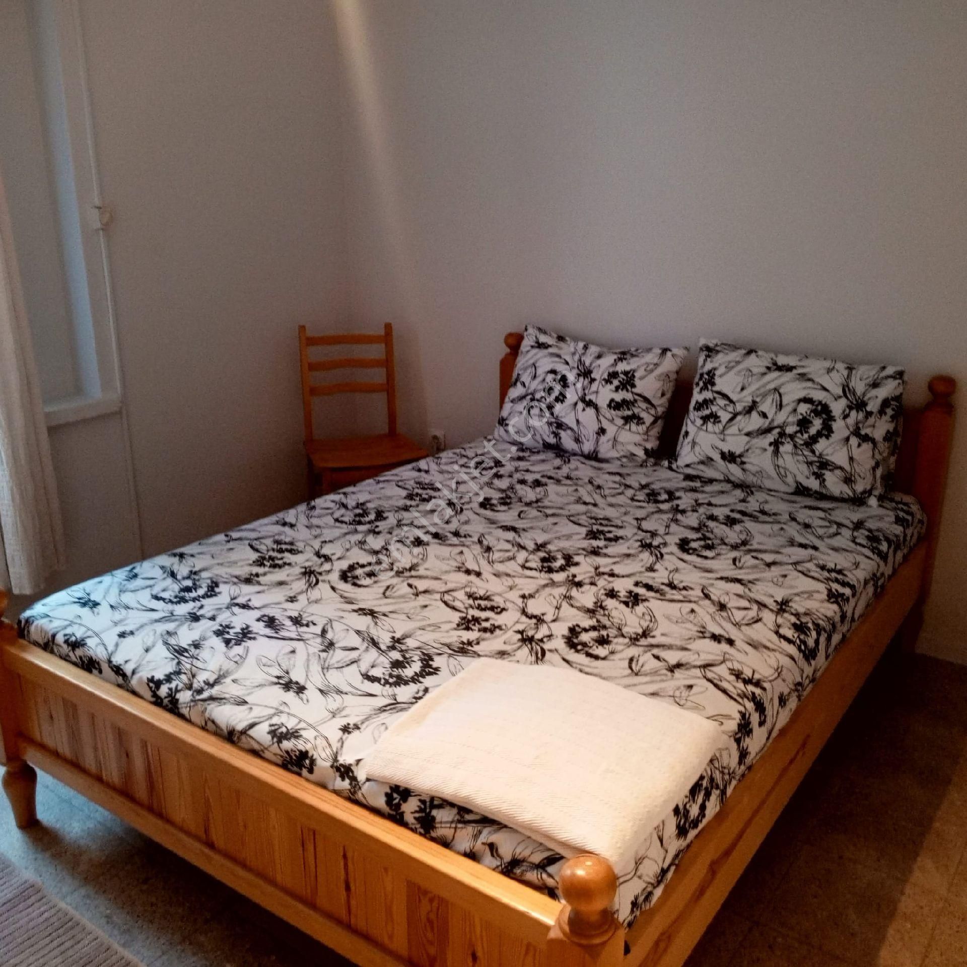 Altınoluk Yağcılarda Öğrenciye 2+1 Eşyalı Daire