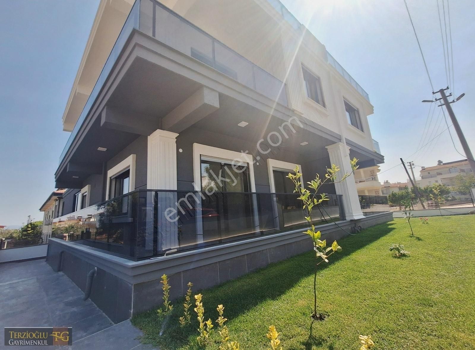 Terzioğlu'ndan Altınoluk Ta Denize 250 Mt 2+1 Sıfır Lüks Daire