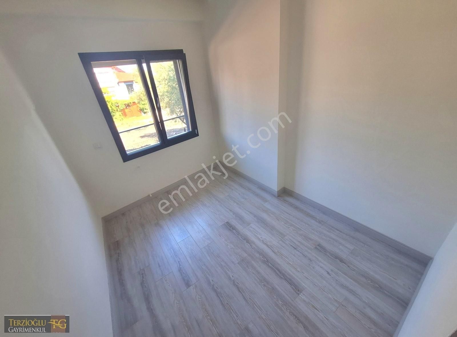 Terzioğlu'ndan Altınoluk Ta Denize 250 Mt 2+1 Sıfır Lüks Daire - Görsel 9
