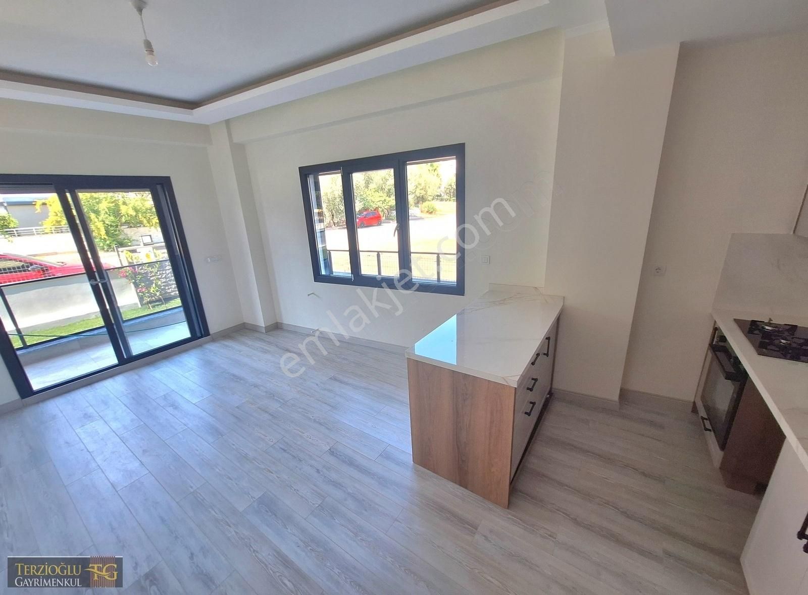 Terzioğlu'ndan Altınoluk Ta Denize 250 Mt 2+1 Sıfır Lüks Daire - Görsel 19