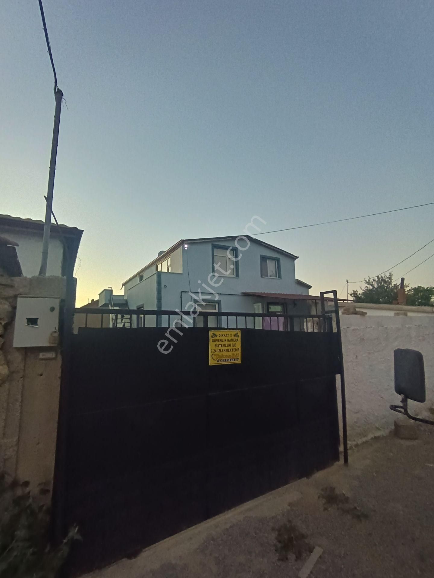 Hilal Emlak'tan 2 Katlı Müstakil Ev - Görsel 17