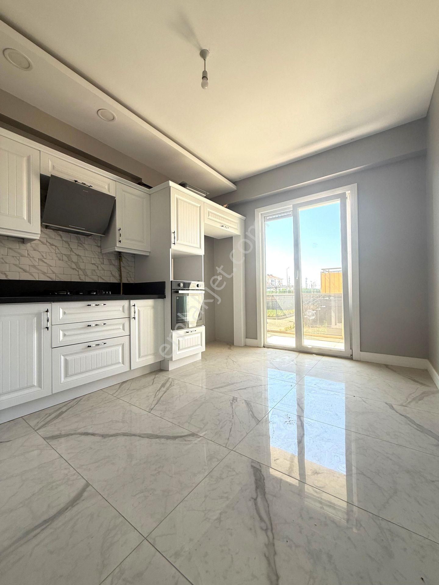 Silivri Yenimahalle'de Site İçerisinde 3+1 Sıfır Satılık Daire - Görsel 11