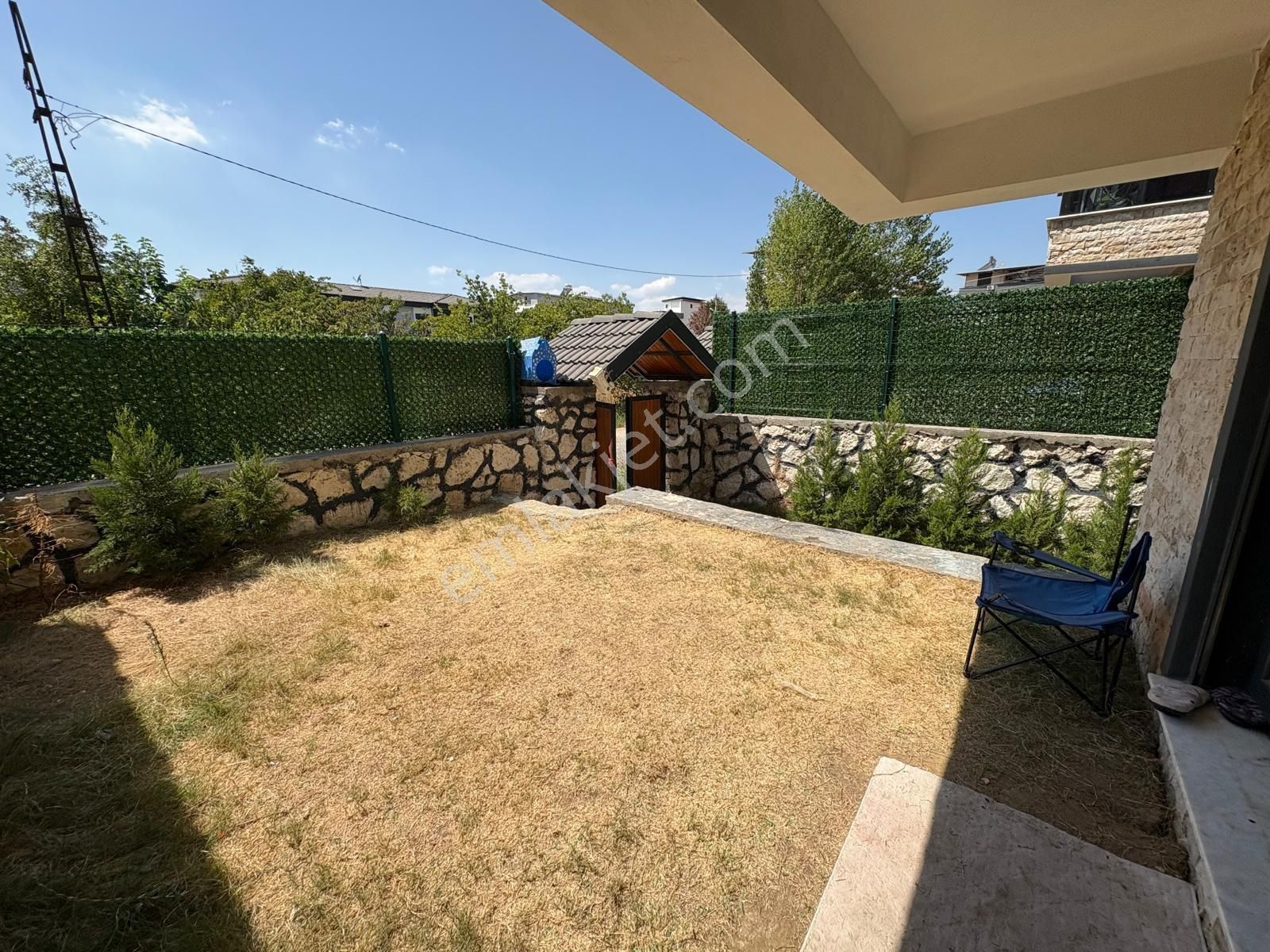 İnönü Mahallesi'nde 4+1 Havuzlu Yerden Isıtmalı Villa - Görsel 32