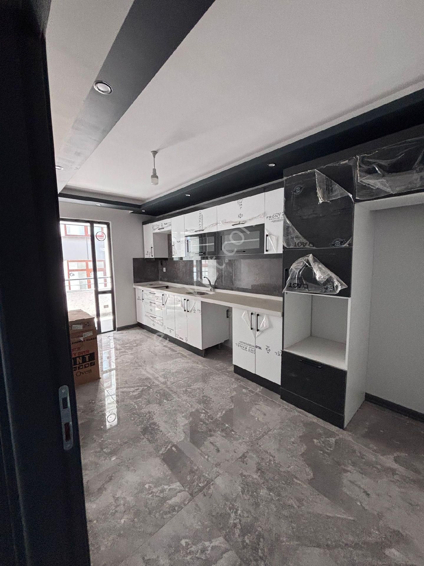 Satılık Su Deposu Mevkii 3+1 Sıfır Lüks Daire