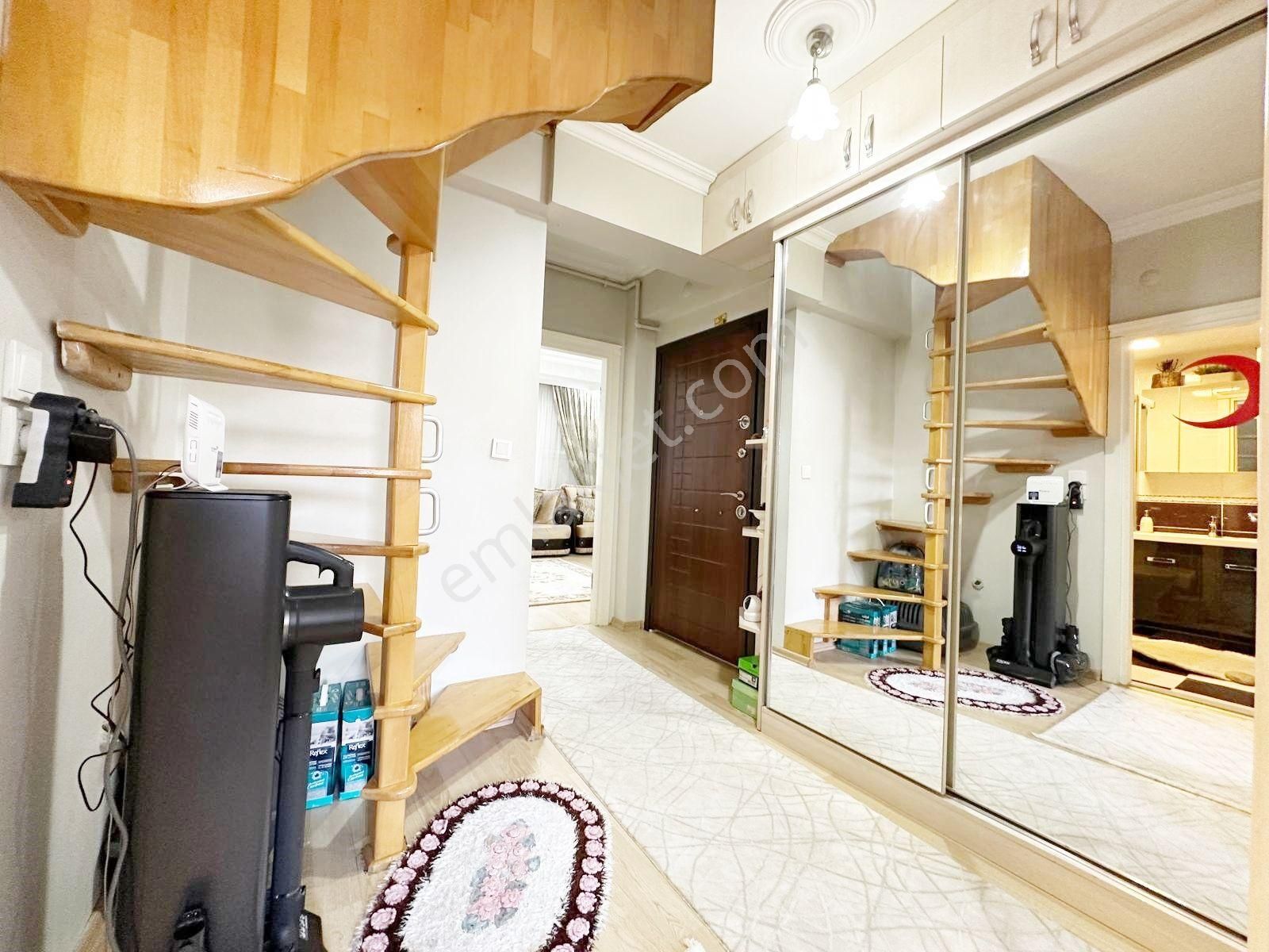 Salih Emlak 'tan Satılık Güney Cephe 4+1 Dublex Daire Yeni Bina - Görsel 8