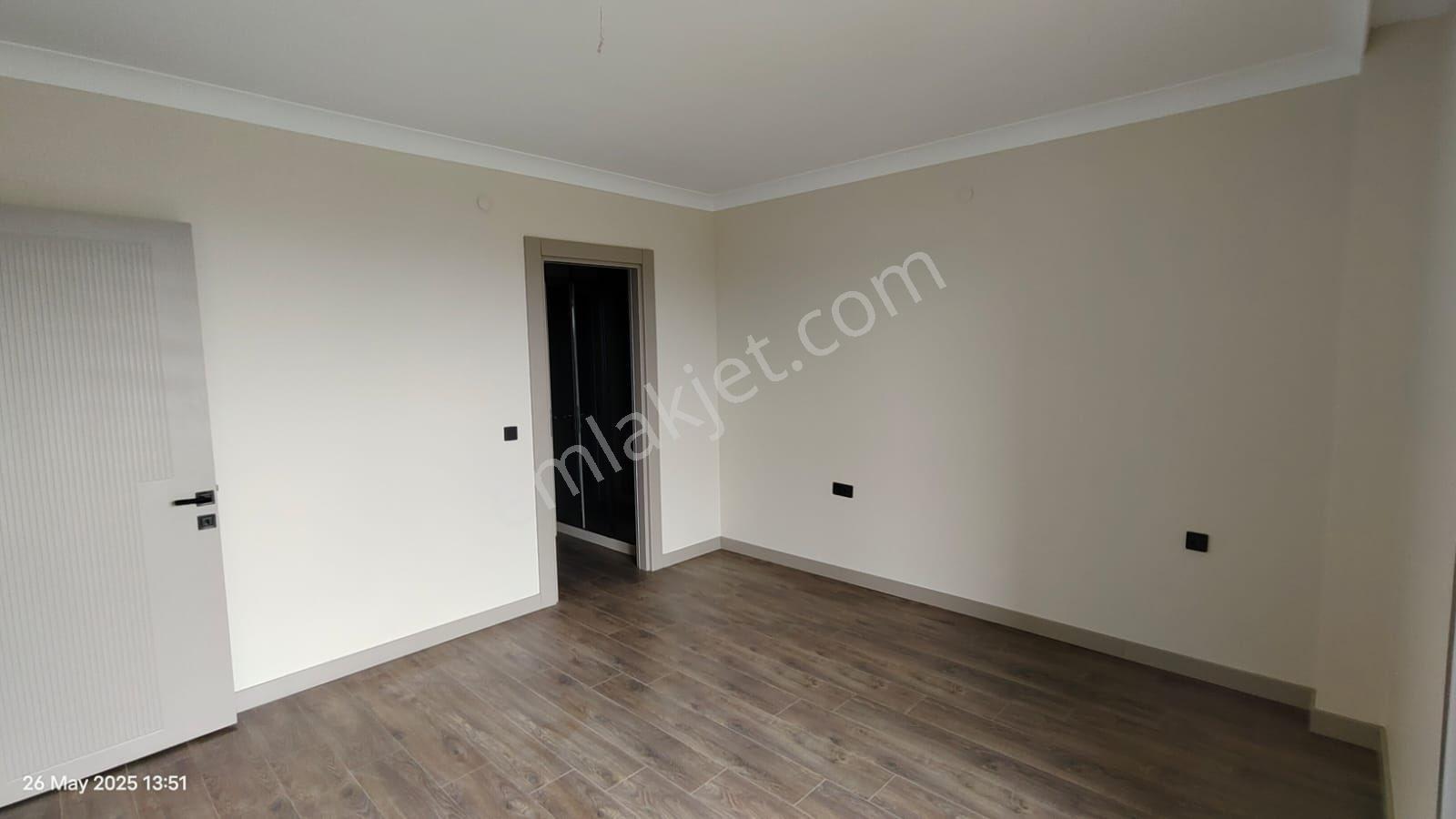 Bağlıca’da 5 + 1hamamlı Saunalı Satılık Villa - Görsel 22