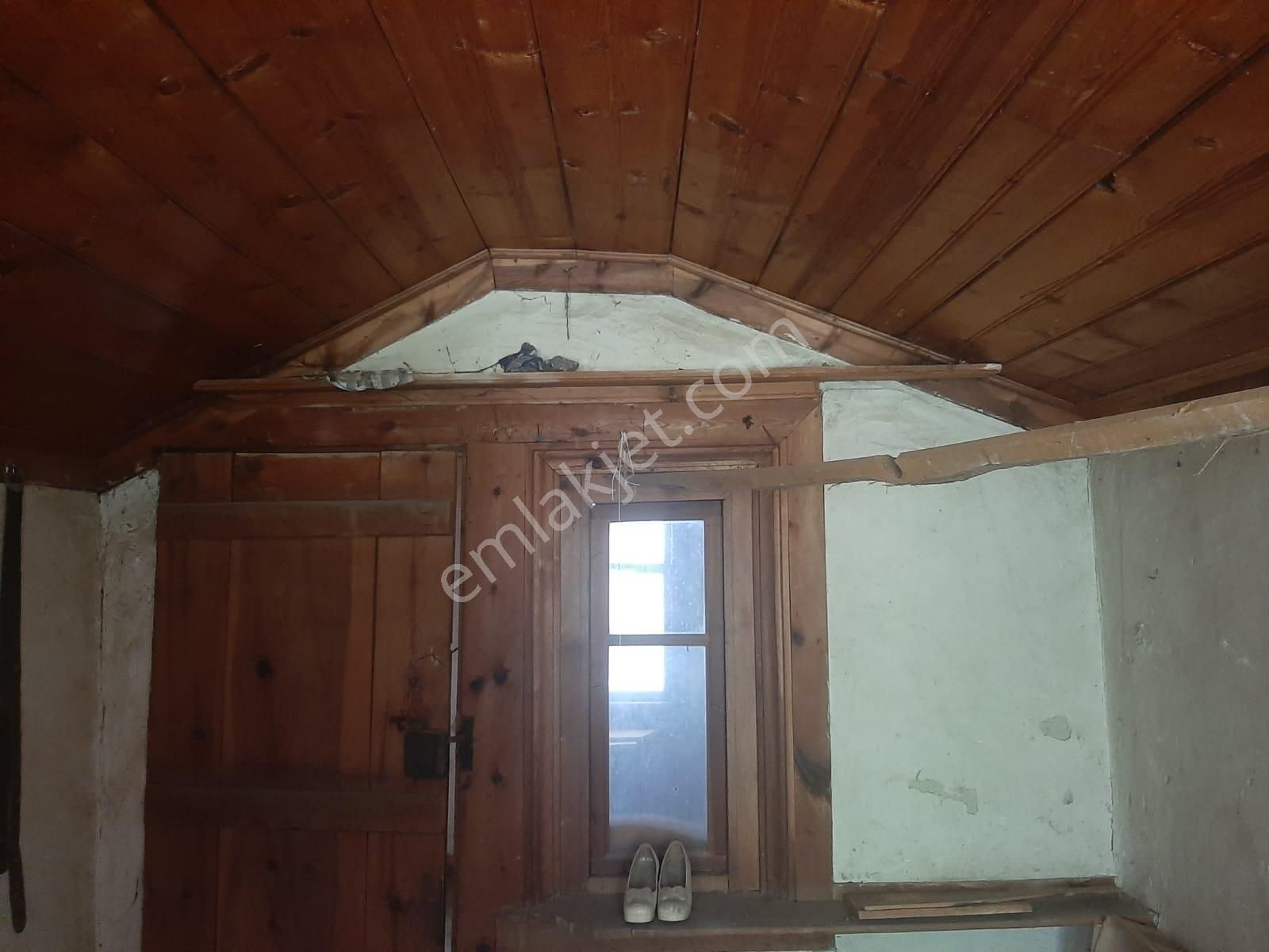 Mudurnu Hızırfakı Mh.de Müstakil 2 Katlı Ahşap Ev - Görsel 29