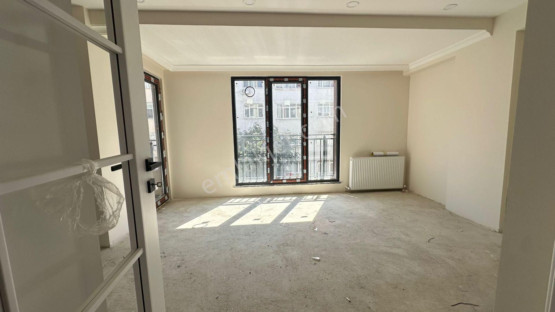Başokur'dan Bahçelievler Çamlık Cd. Yakın Güney Cephe 2+1