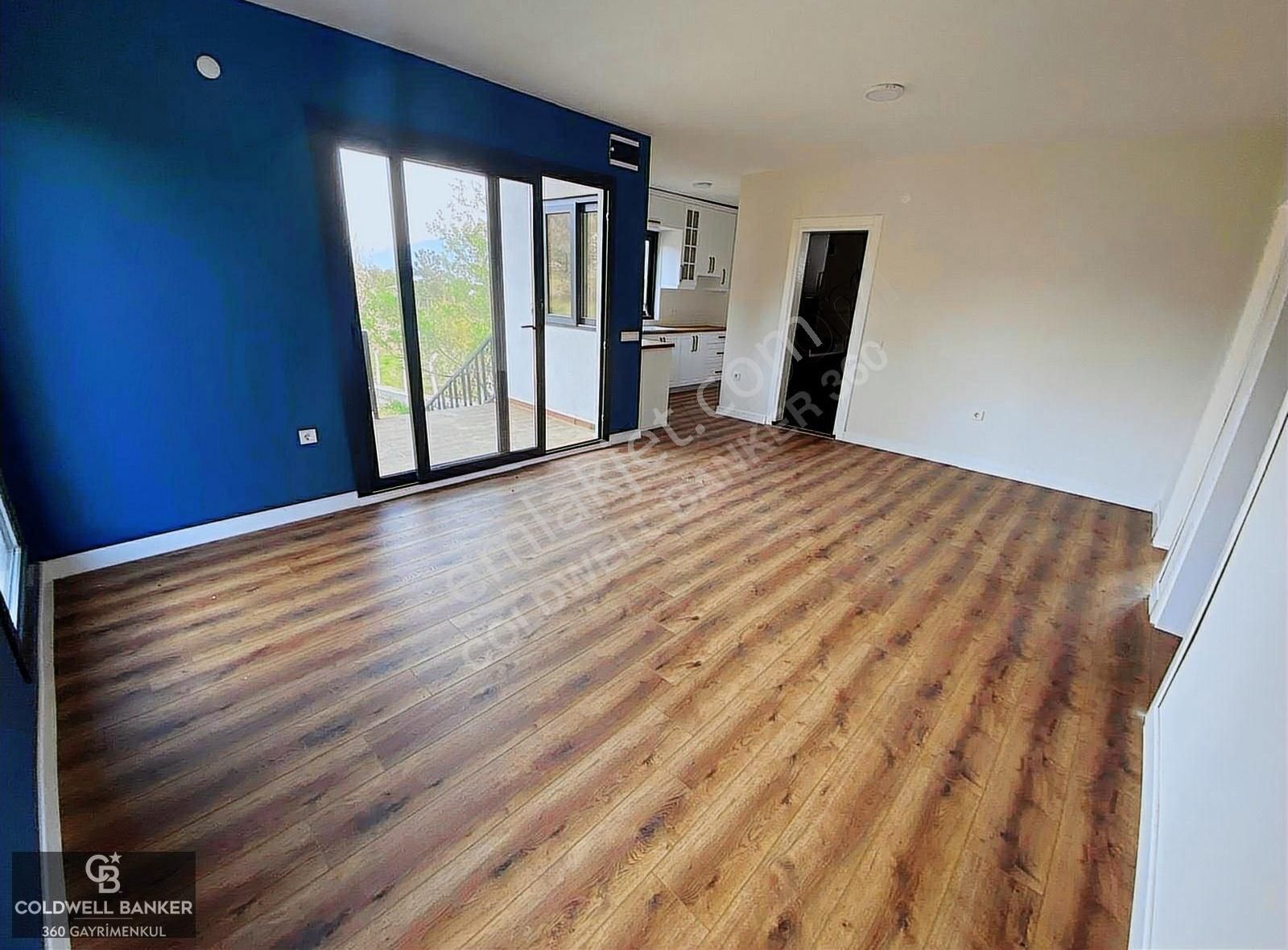 Bornova Yakaköy 2+1 Özel Yapım Sıfır Tek Tapu Müstakil Ev - Görsel 5