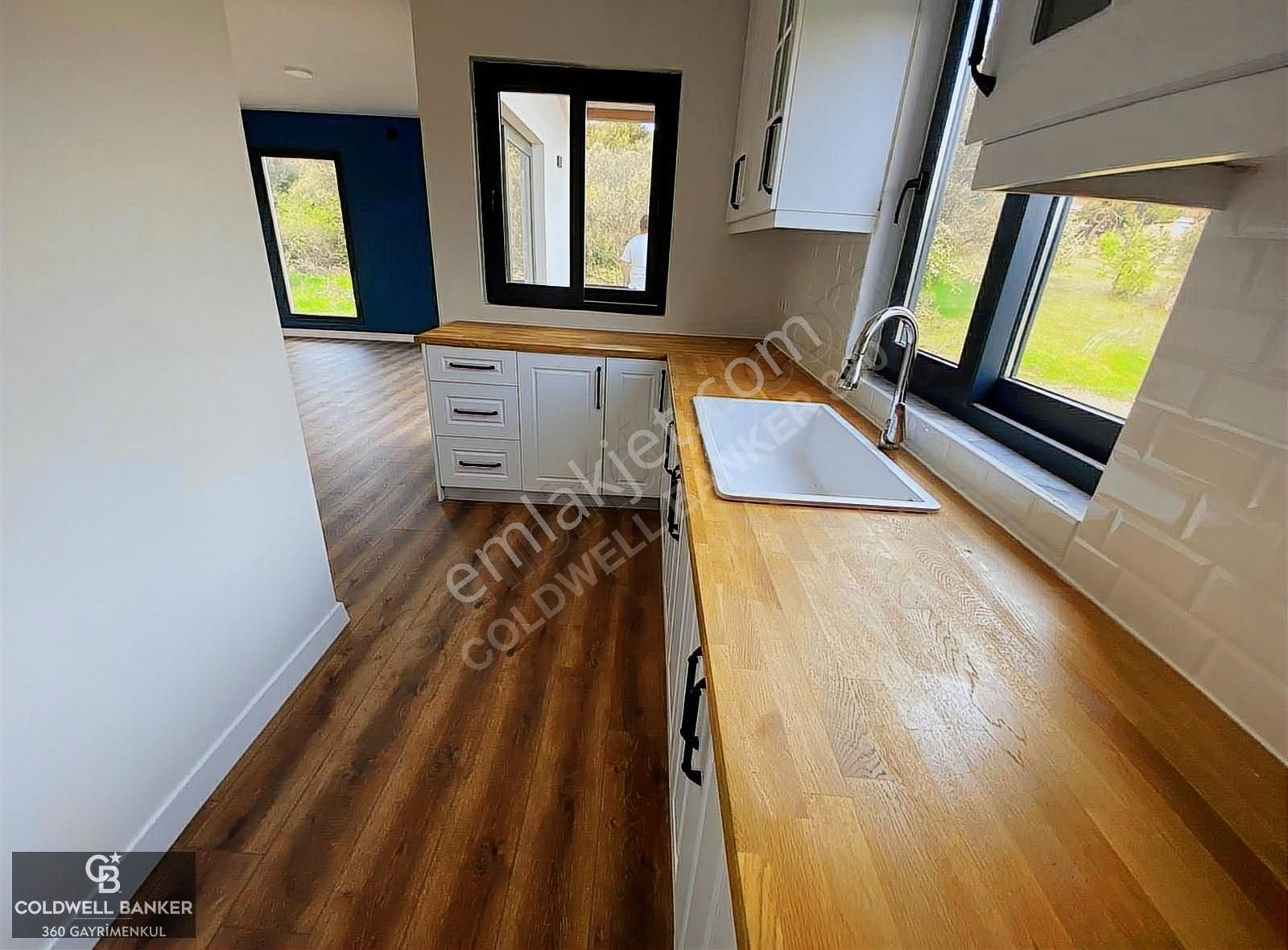 Bornova Yakaköy 2+1 Özel Yapım Sıfır Tek Tapu Müstakil Ev - Görsel 19