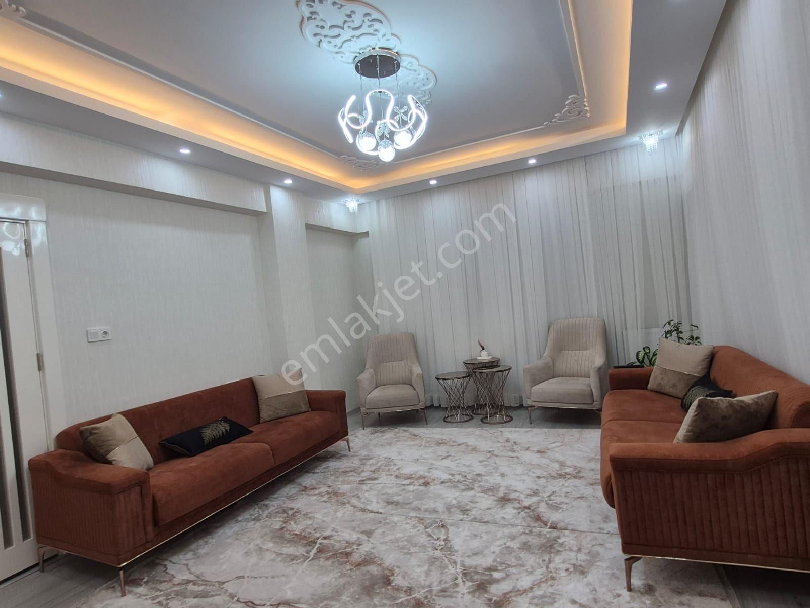 Emir Gayrimenkulden Belkız Da 3+1 Masrafsız Geniş Ve Lüks Daire