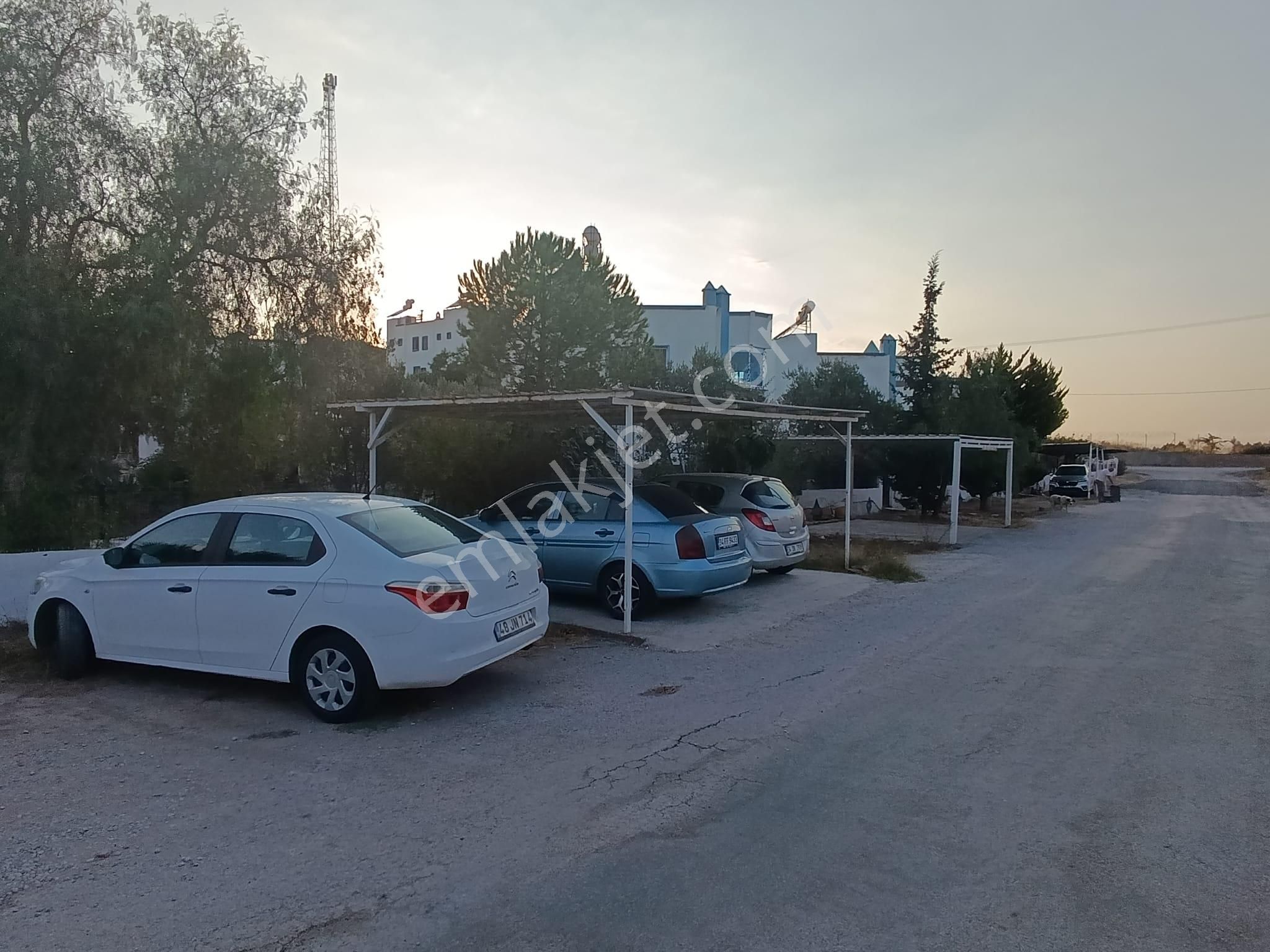 Şirinyer Sitesinde Dubleks Bahçeli Merkezi Konumda - Görsel 4