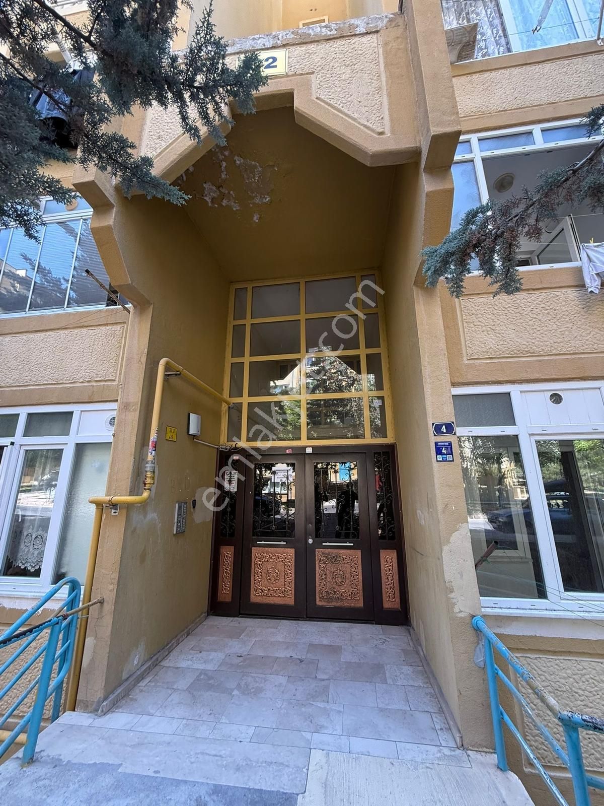 Toki 6. Bölgede Yeni Boyalı Masrafsız 3+1 Kiralık Daire