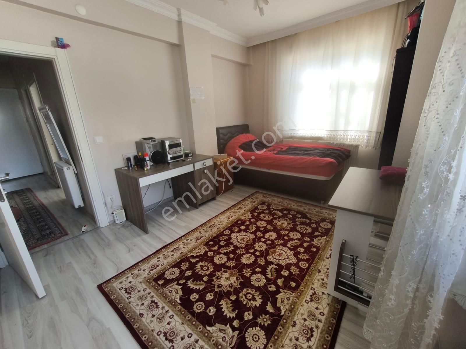 Silivri Cumhuriyet Mahallesi'nde Satılık 3+1 Daire - Görsel 3