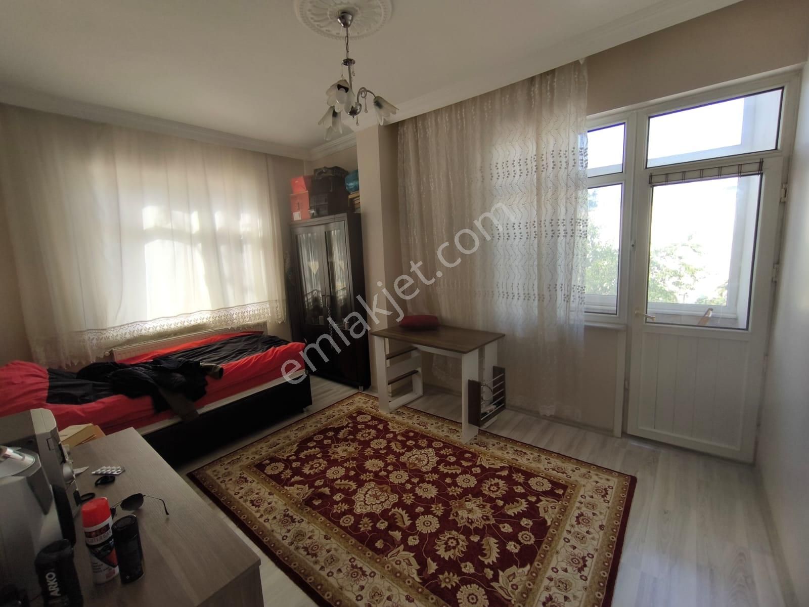 Silivri Cumhuriyet Mahallesi'nde Satılık 3+1 Daire - Görsel 4