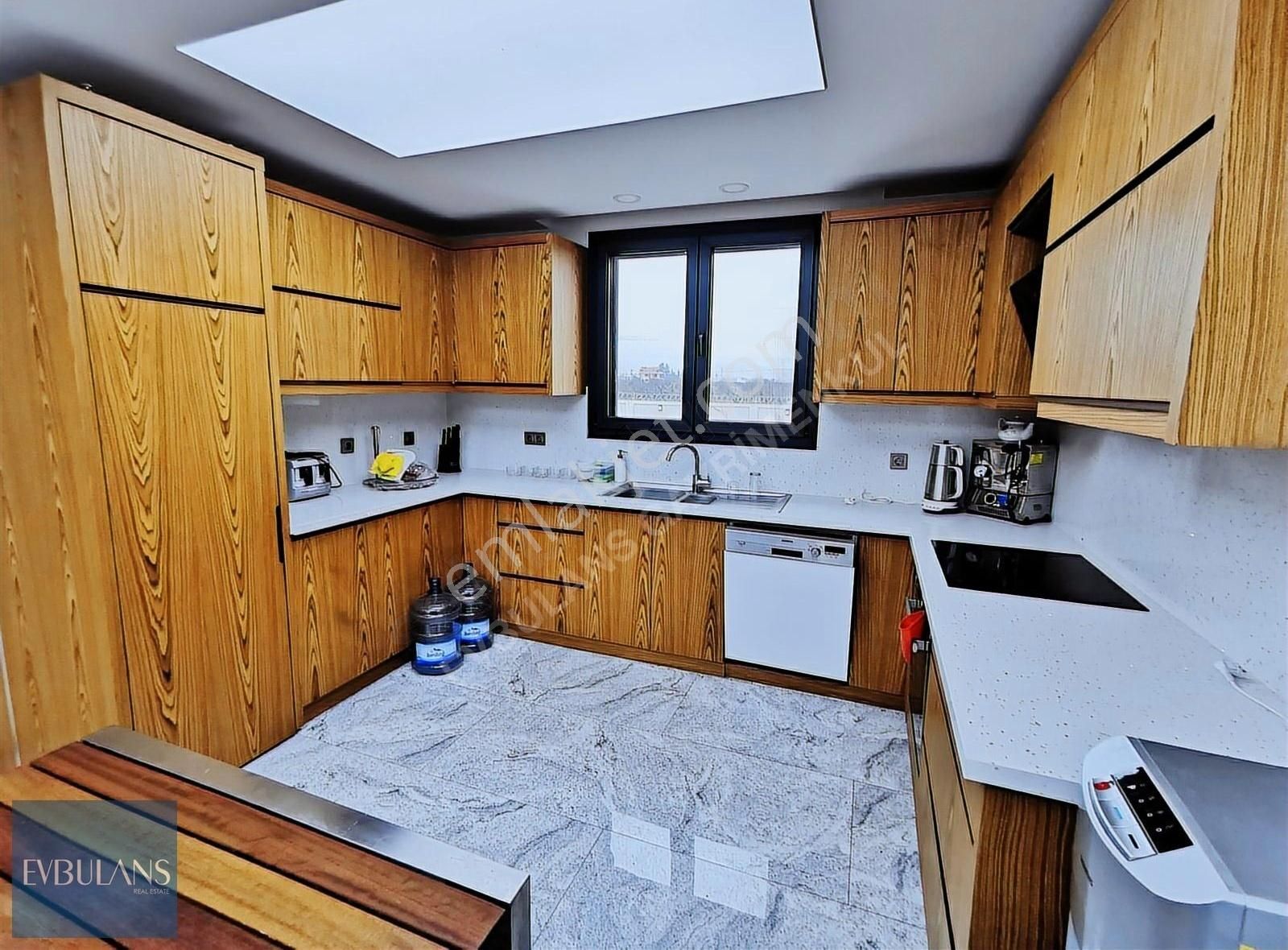 Foça Da 4450 M2 Arazi İçinde Ultra Lüx 6+1 Malikane - Görsel 3