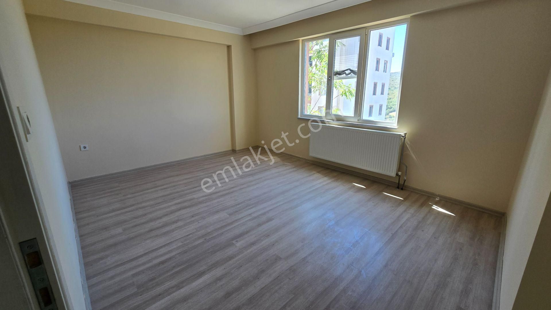 Remax Canbek-kiralık- Huzurlu Yaşam Alanı ! - Görsel 18