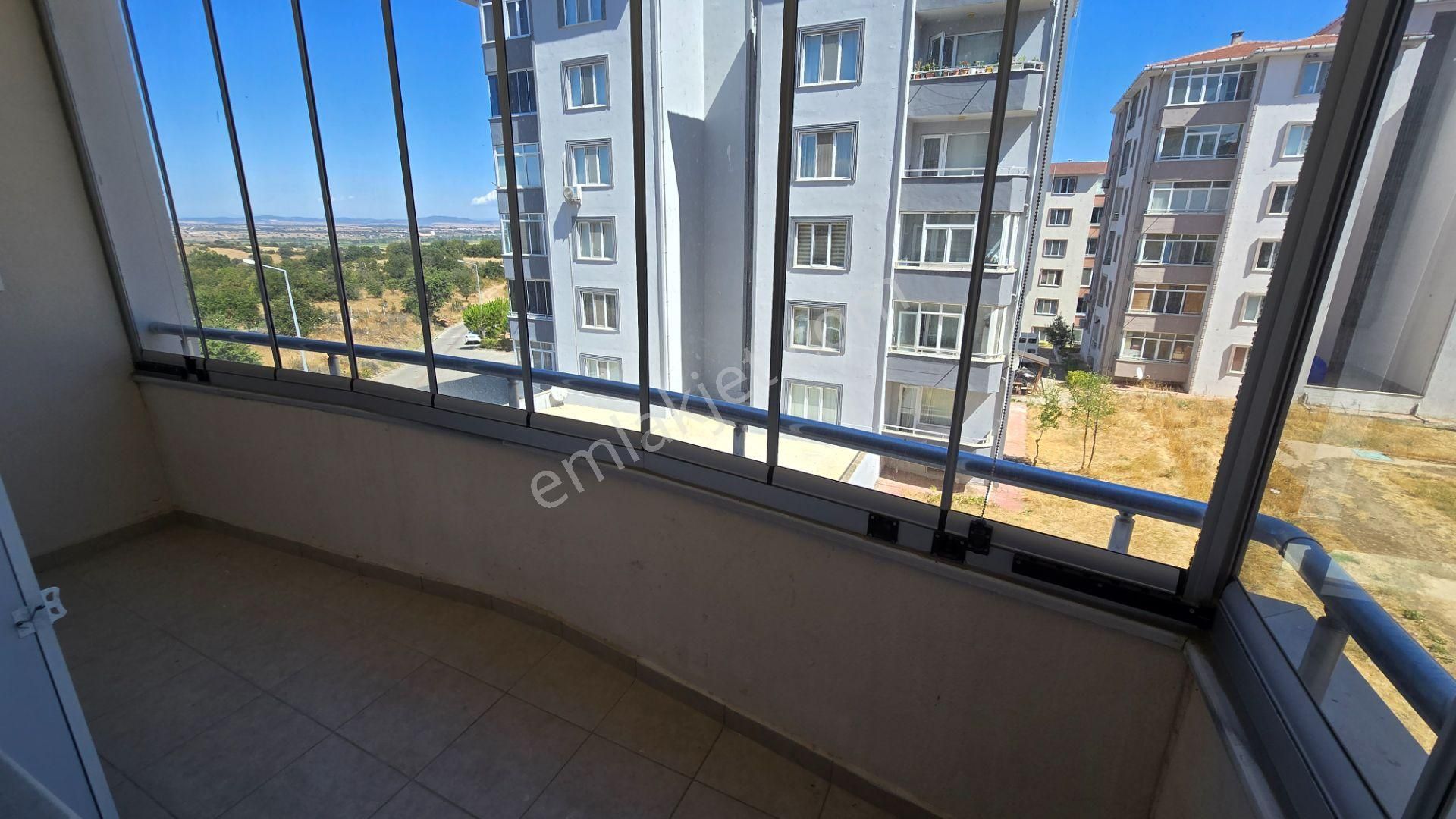 Remax Canbek-kiralık- Huzurlu Yaşam Alanı ! - Görsel 8