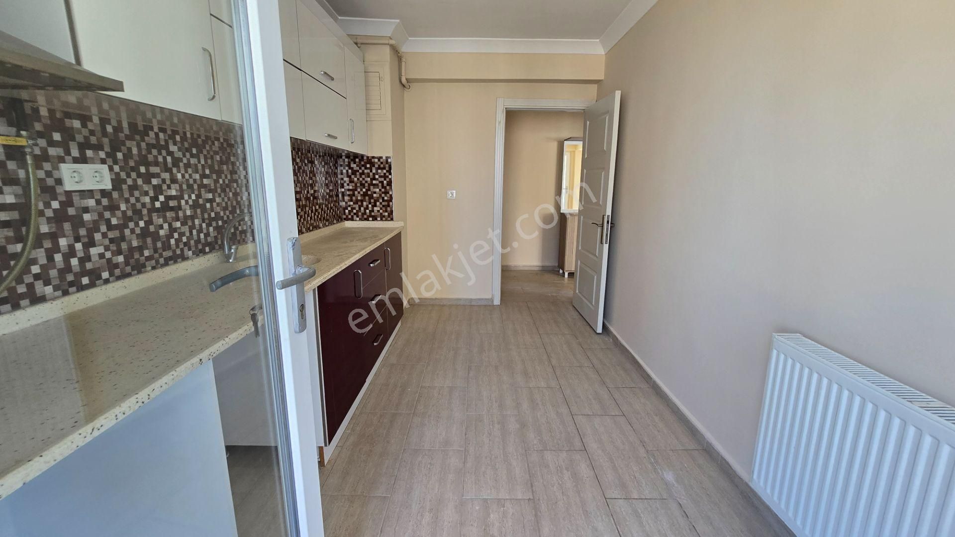 Remax Canbek-kiralık- Huzurlu Yaşam Alanı ! - Görsel 6