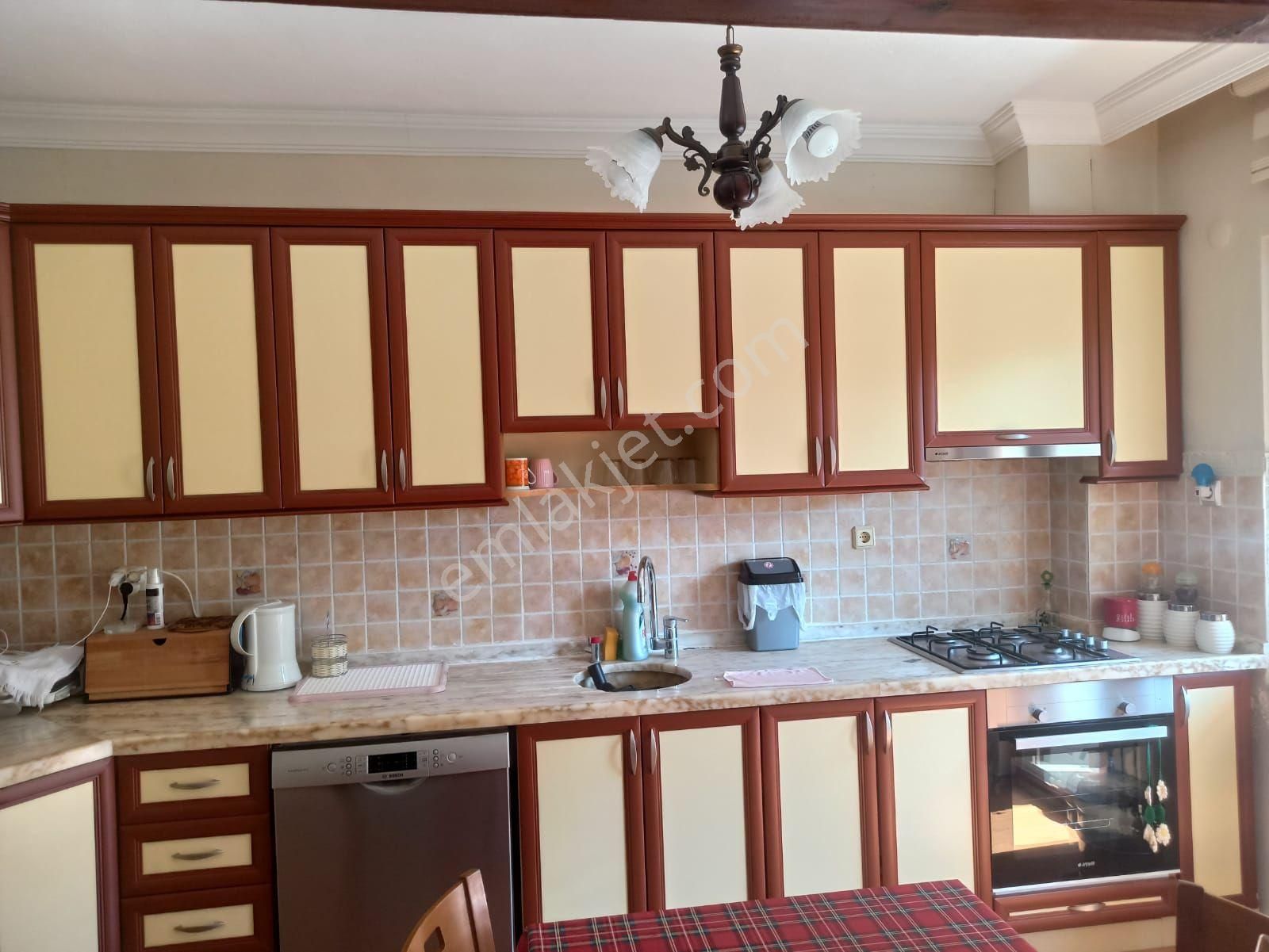 Mudurnu Hızırfakı Mh.de 3 Katlı Betonerme Bahçeli Satılık Ev - Görsel 3