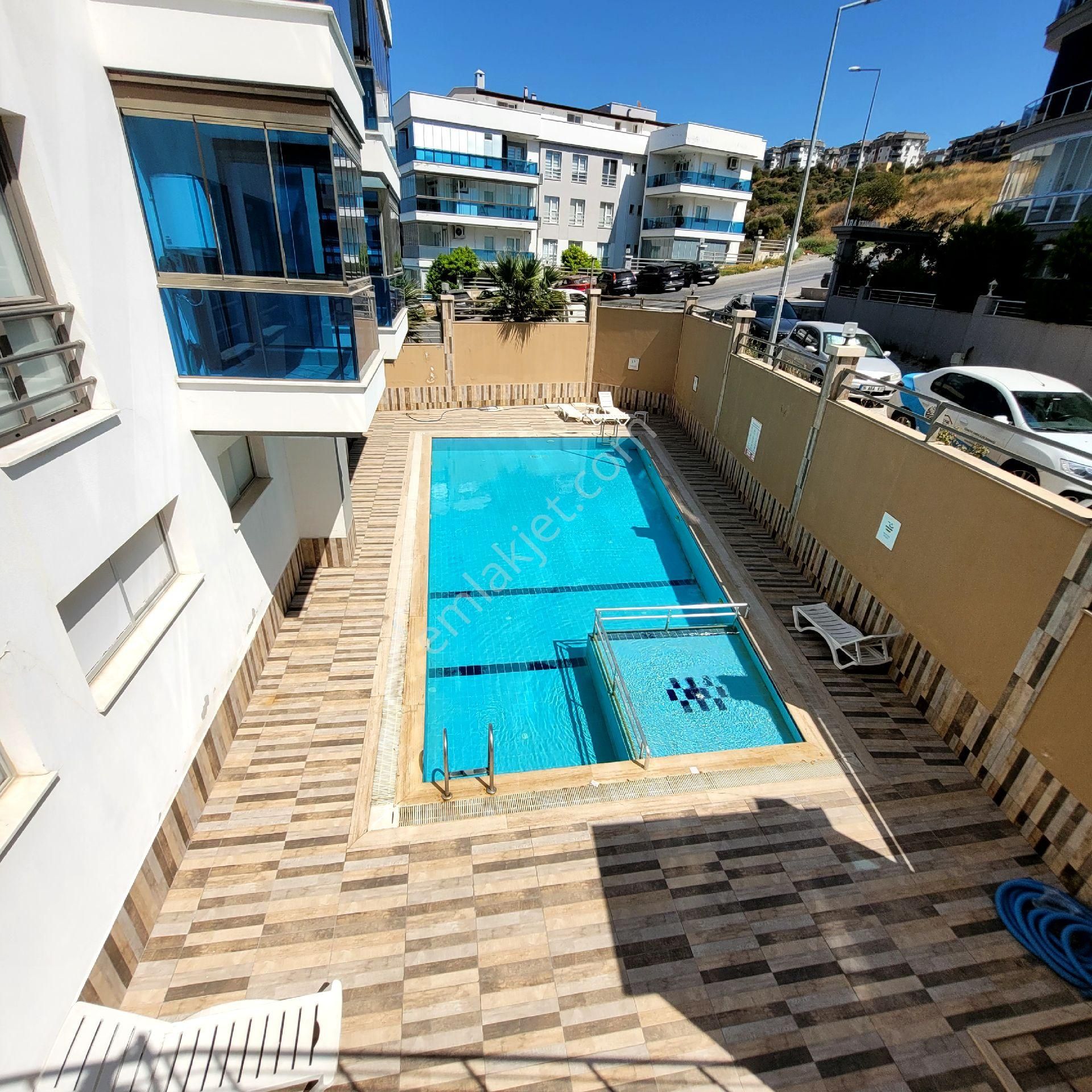 Kuşadası Satılık 3+1 Daire - Görsel 2