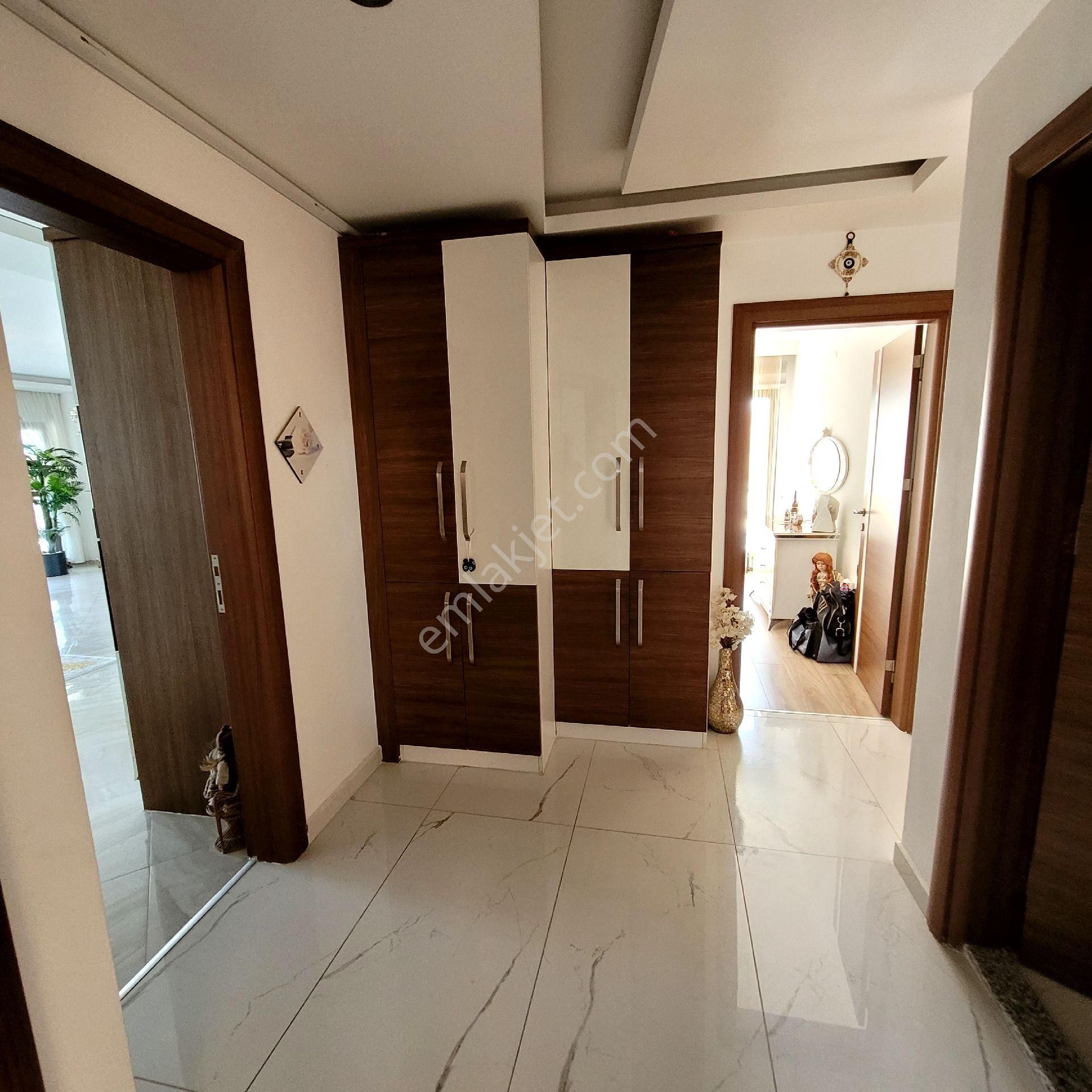 Kuşadası Satılık 3+1 Daire - Görsel 4