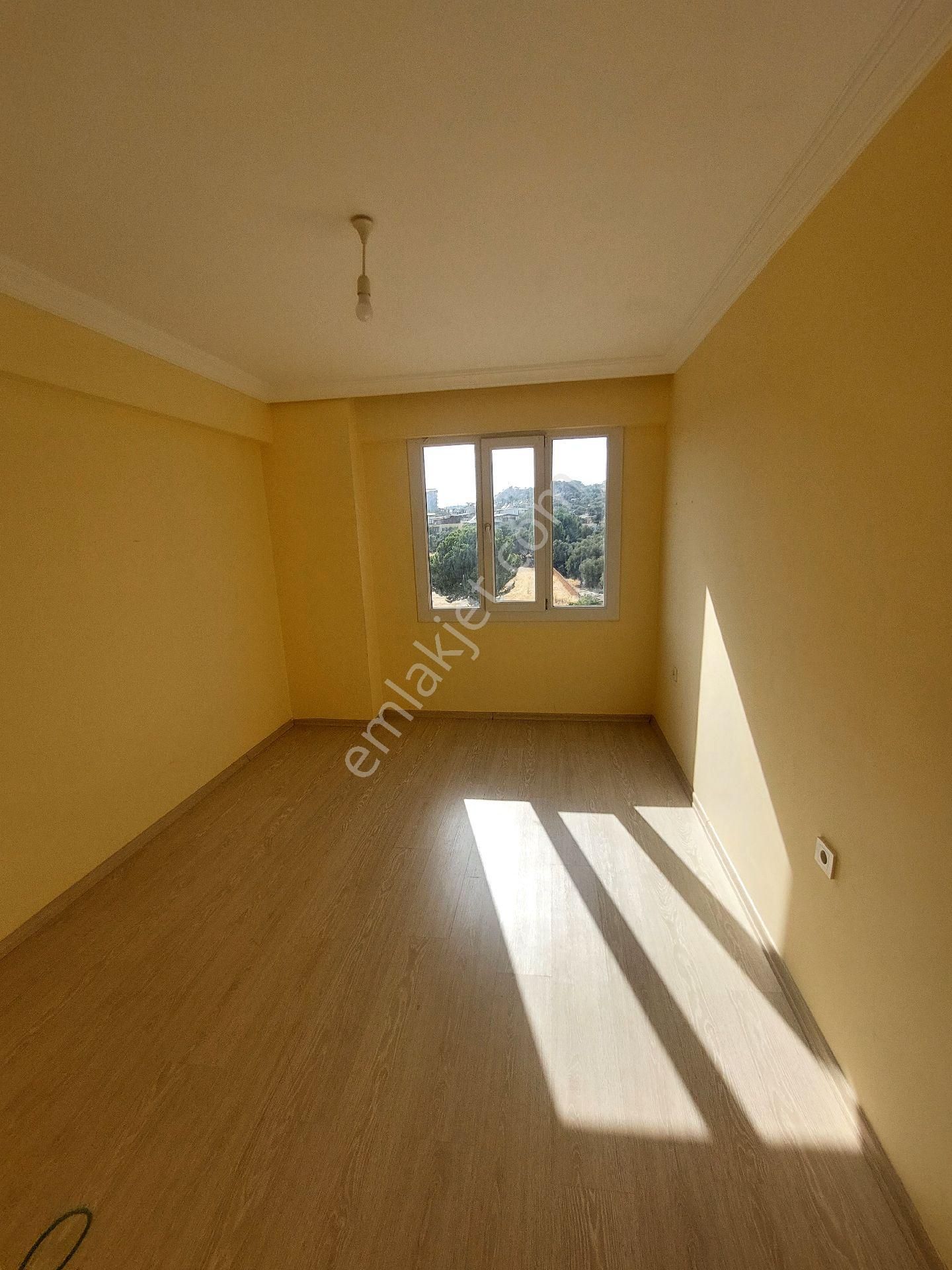 Konut Emlaktan Yerden Isıtma 2+1 Ayrı Mutfak - Görsel 8