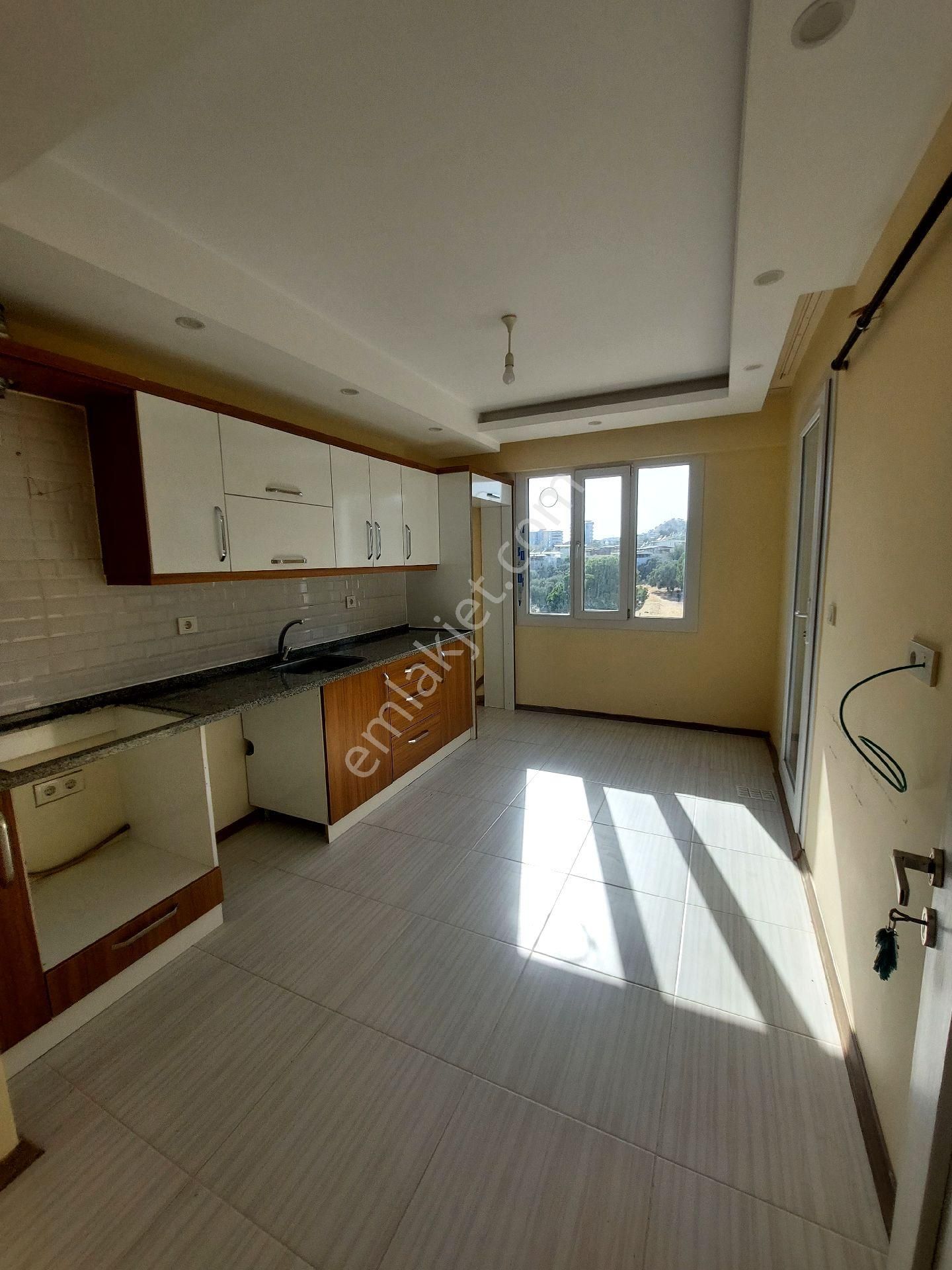 Konut Emlaktan Yerden Isıtma 2+1 Ayrı Mutfak - Görsel 11