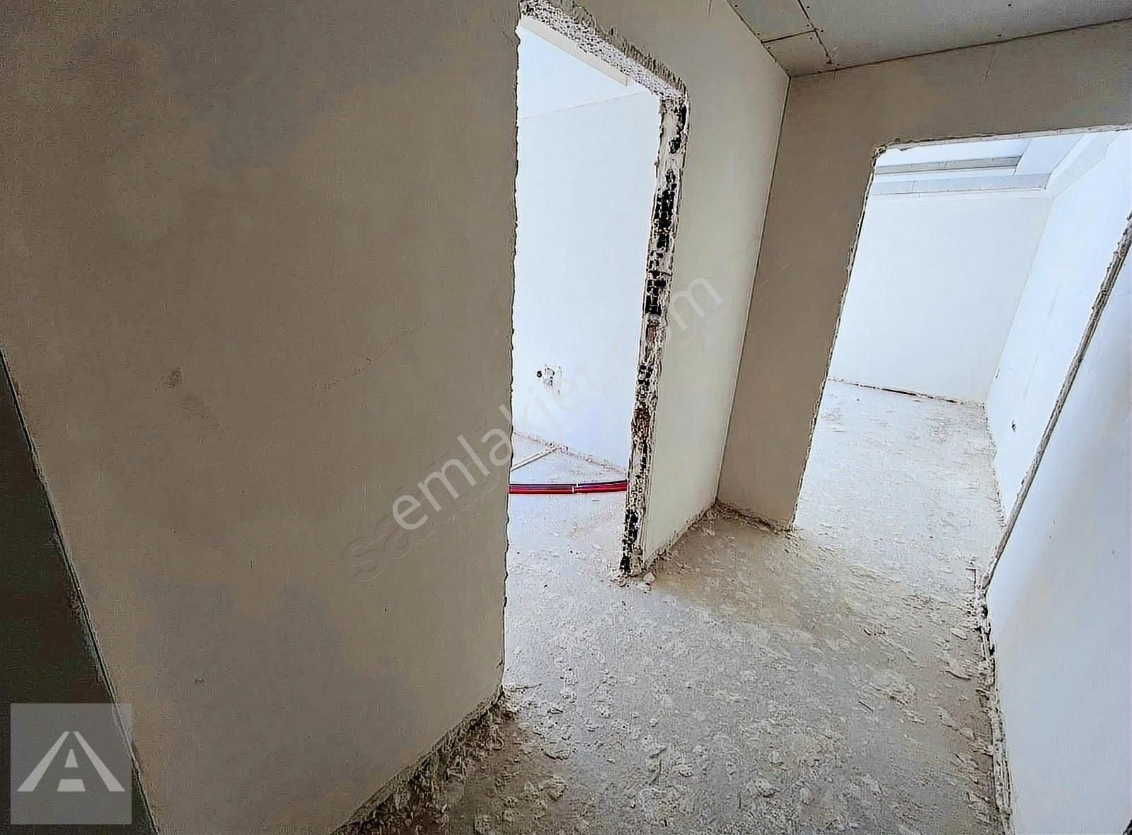 Küçükyalı Çamlık Sahilde Sıfır 2.kat Balkonlu 2+1 Güney Cephe - Görsel 13