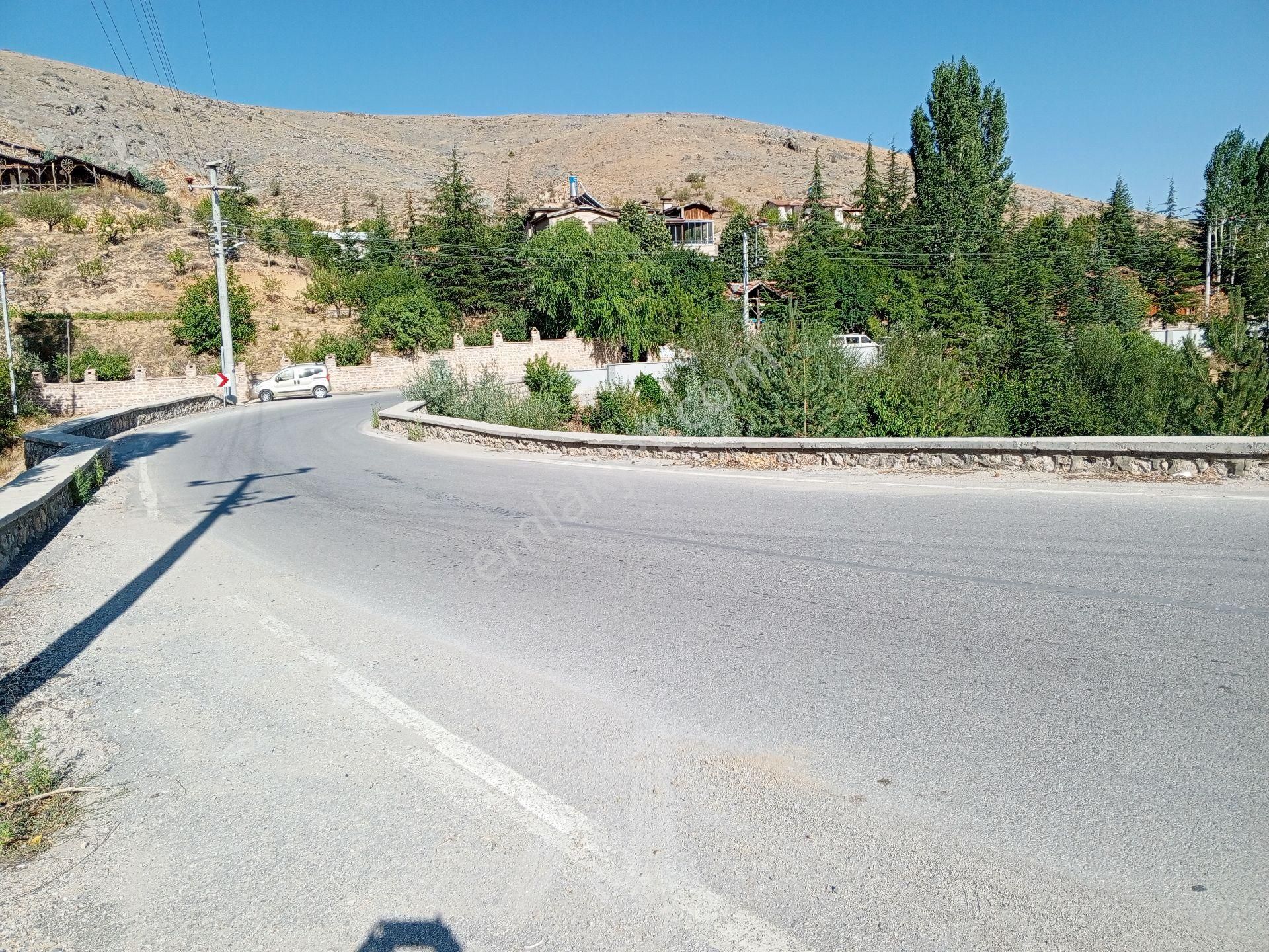 Konya Sille Mah. 2637 M2 Konut İmarlı Satılık Arsa Ama Şuanda Bahçe Oarak Kulanılıyor - Görsel 5