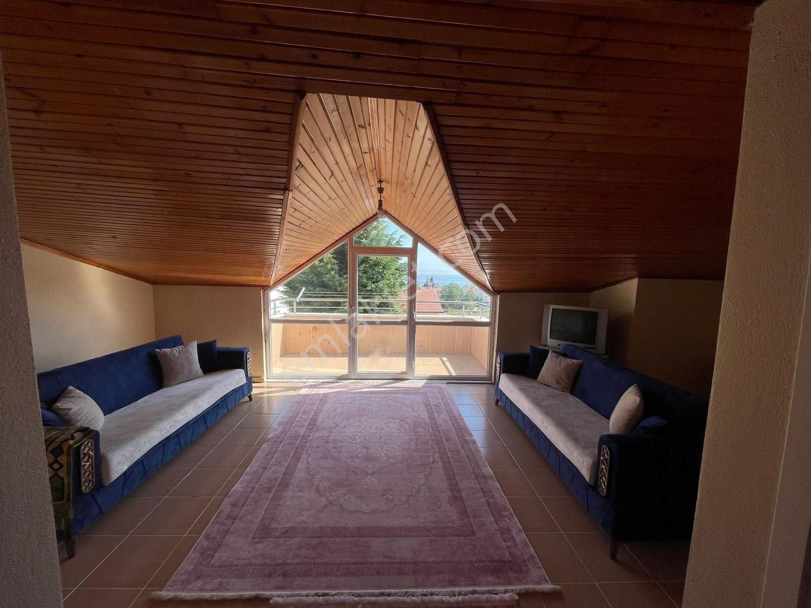 Tekirdağ Marmaraereğlisi Çeşmeli Mah. Satılık 5+1 Havuzlu Villa - Görsel 8