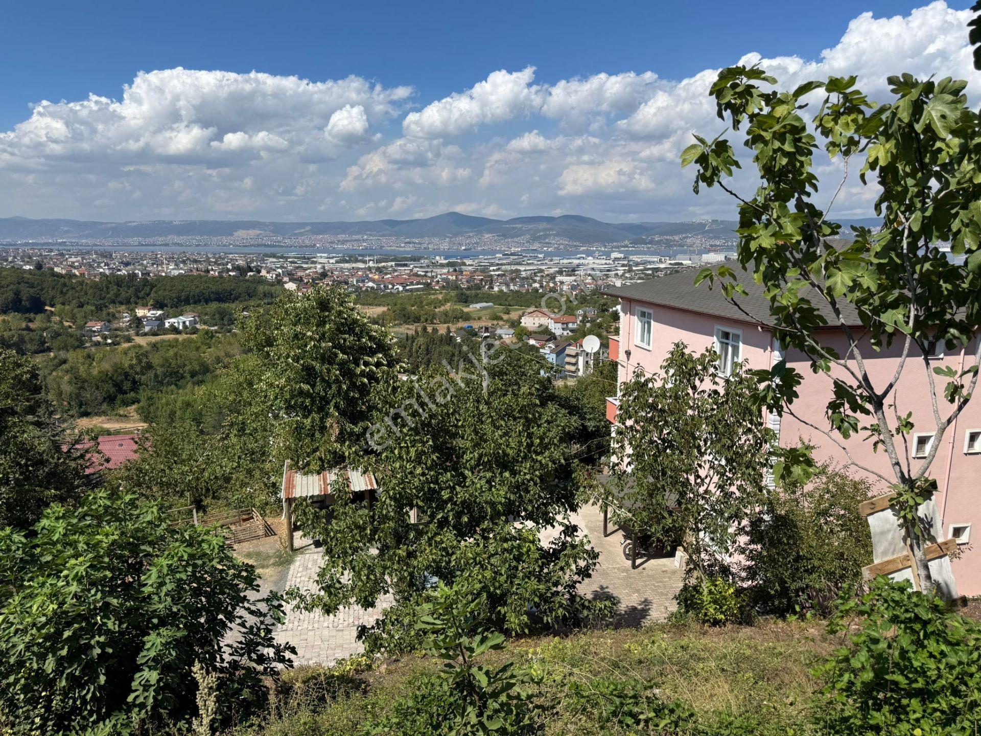 Gölcük Yazlık'ta Deniz Manzaralı Arsa - Görsel 9