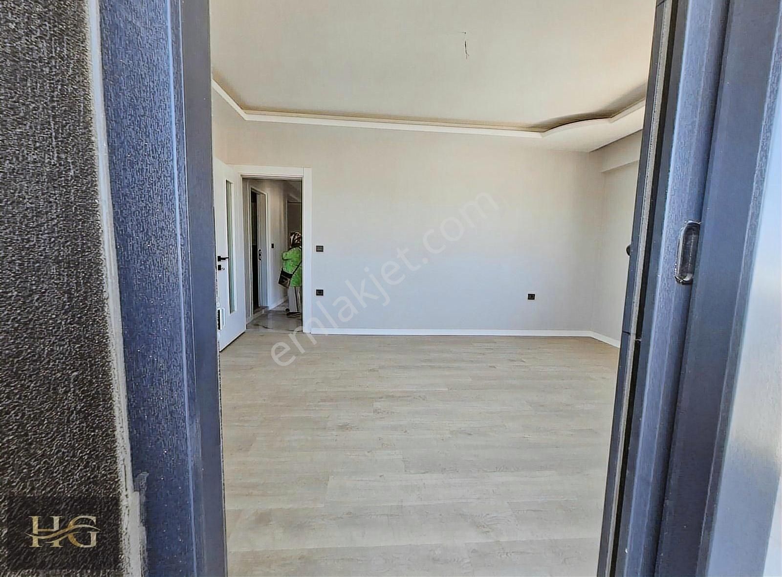 Menemen Merkezde, Kapalı Mutfaklı Satılık Fırsat 2+1 Daire - Görsel 16