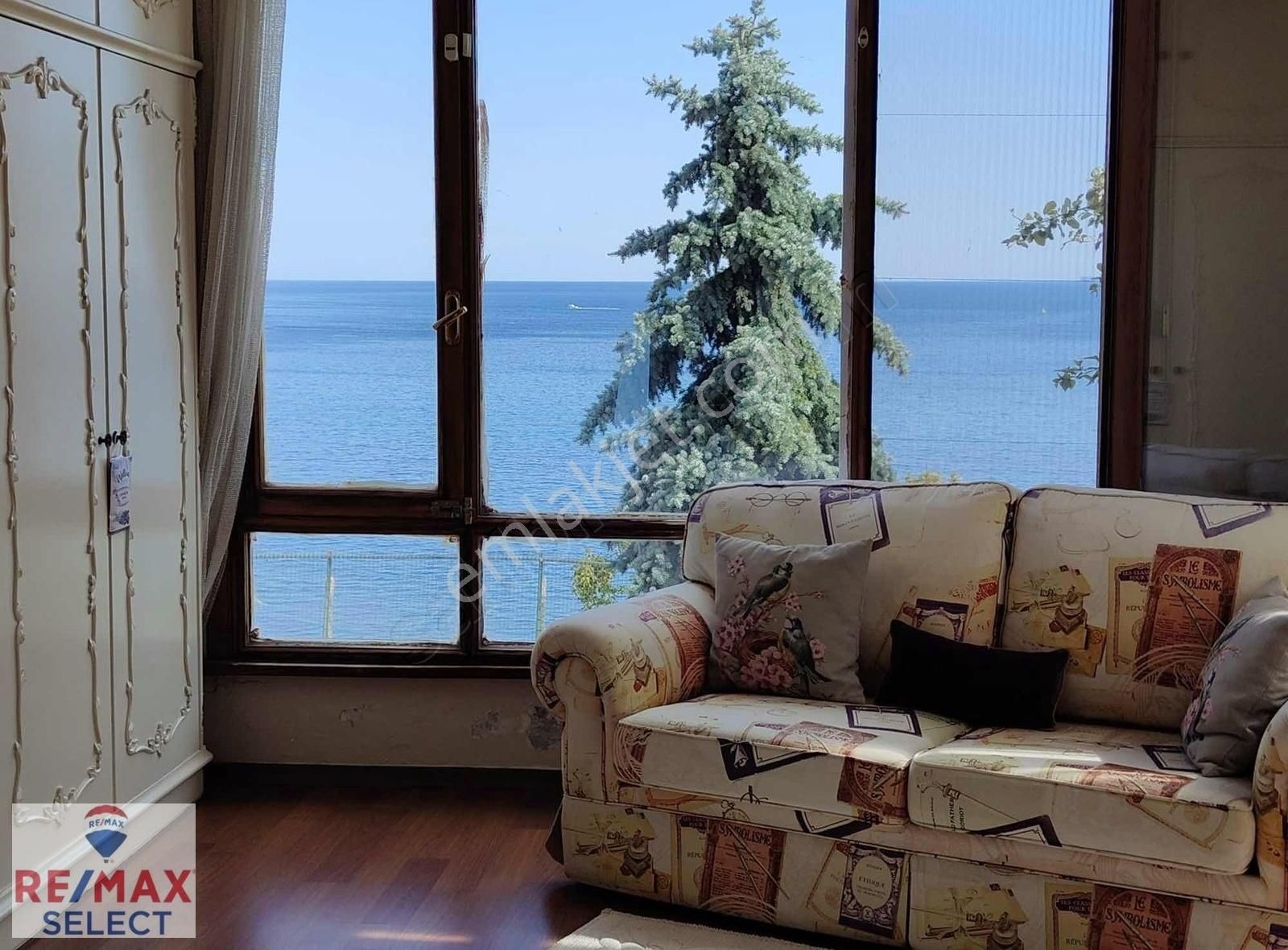 Silivri'de Panoramik Deniz Manzaralı 6+1 Mustakil Villa - Görsel 3