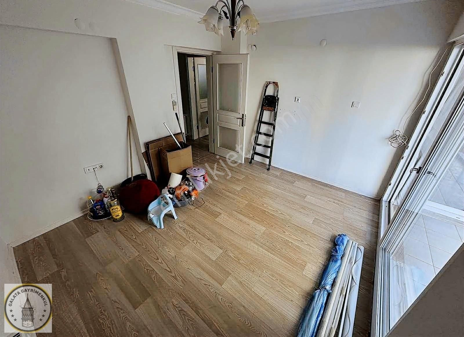 Yenicami Mahallesinde 3+1 Konum U Mükemmel Satılık Daire - Görsel 25