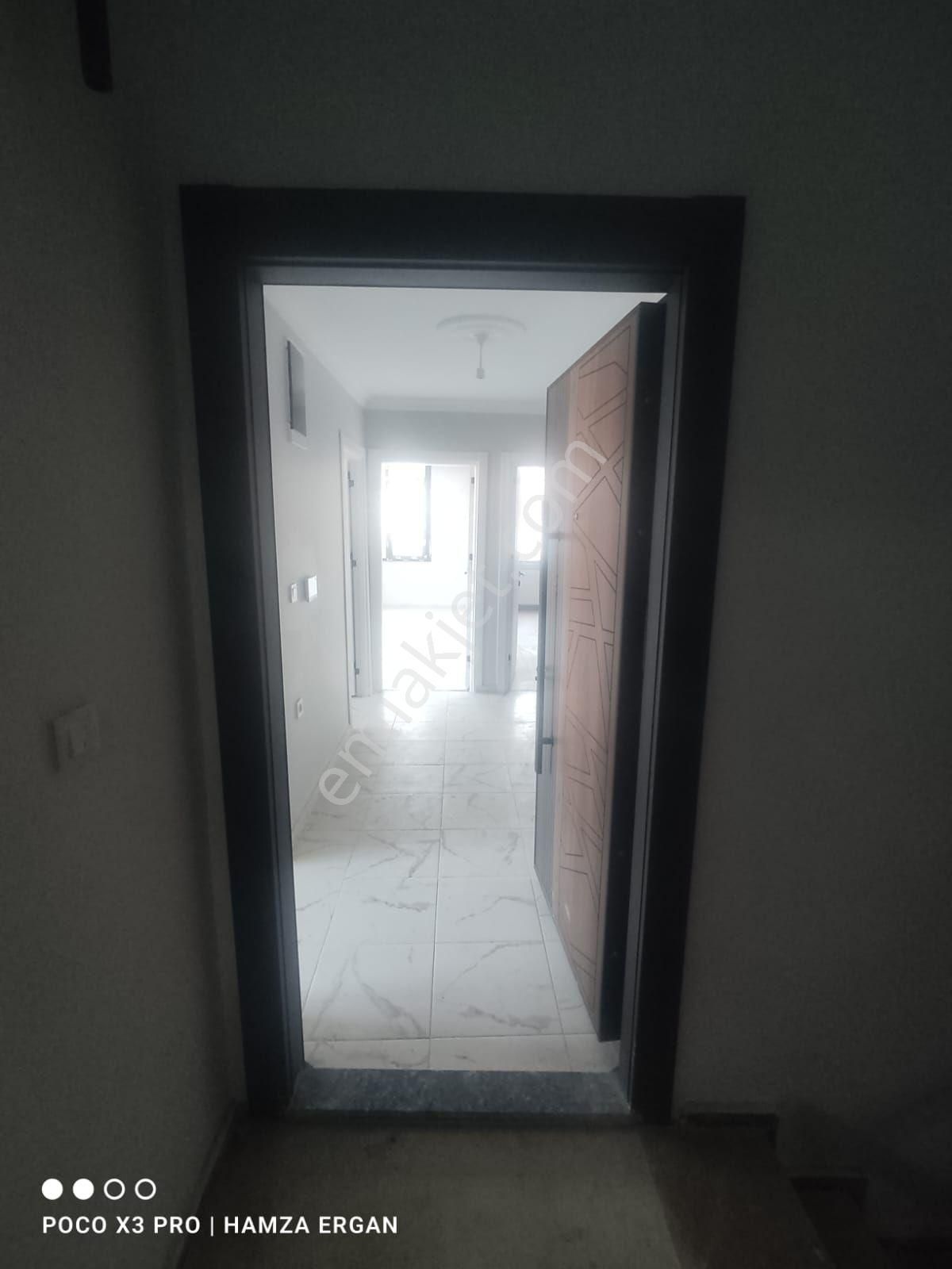 1.87 Kredi Oranıyla Arnavutköy Vadipark'ta Satılık Ara Kat Daire