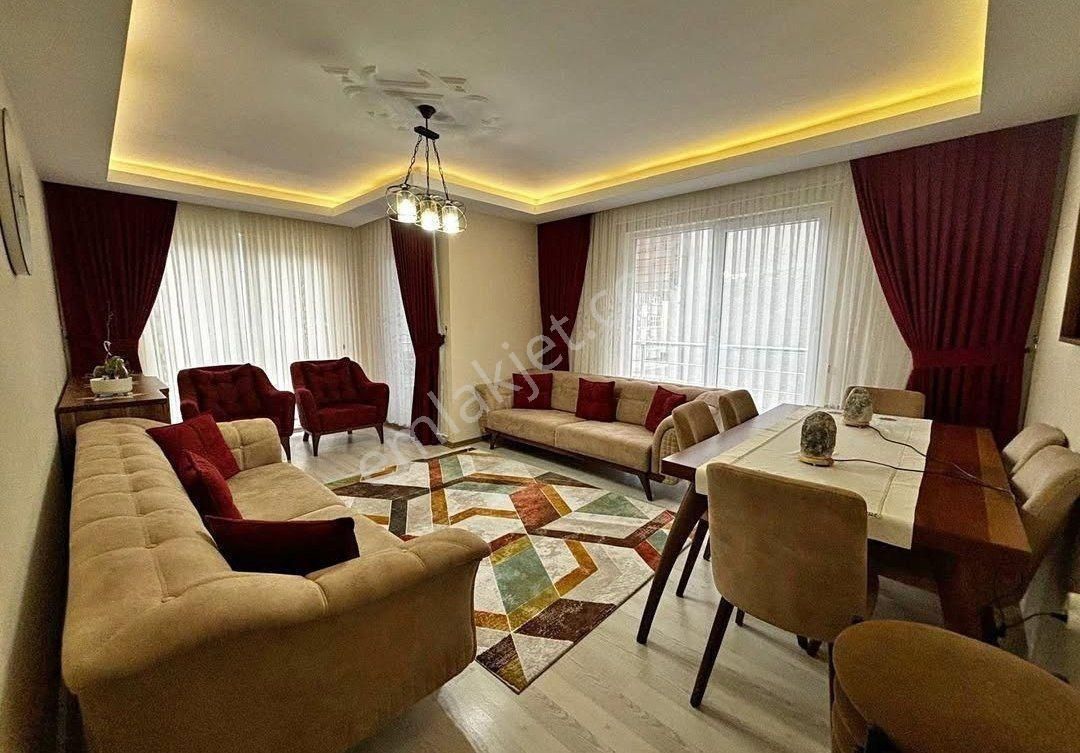 Metrobüse Yakın Eşyalı Kiralık Daire (o539,496.47.19 Ev Sahibi İletisim )