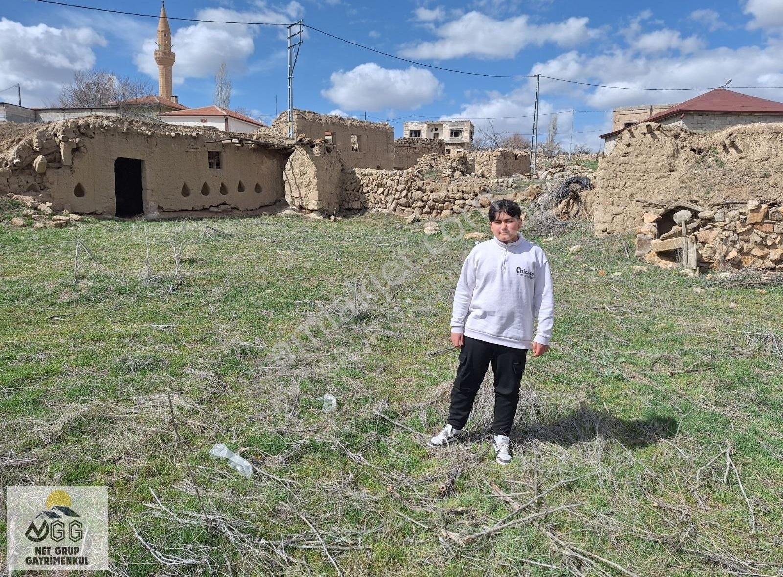 Net Group Nevşehir Gülşehir Yakatarla Köyü Kargir Ev Ve Arsası - Görsel 11