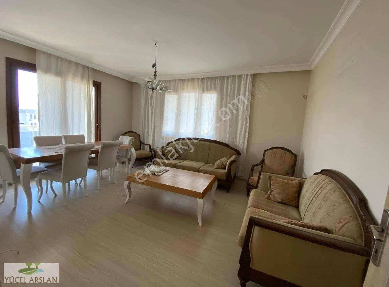 Çiğli Balatçık'ta Satılık 2+1 Kapalı Mutfak Daire